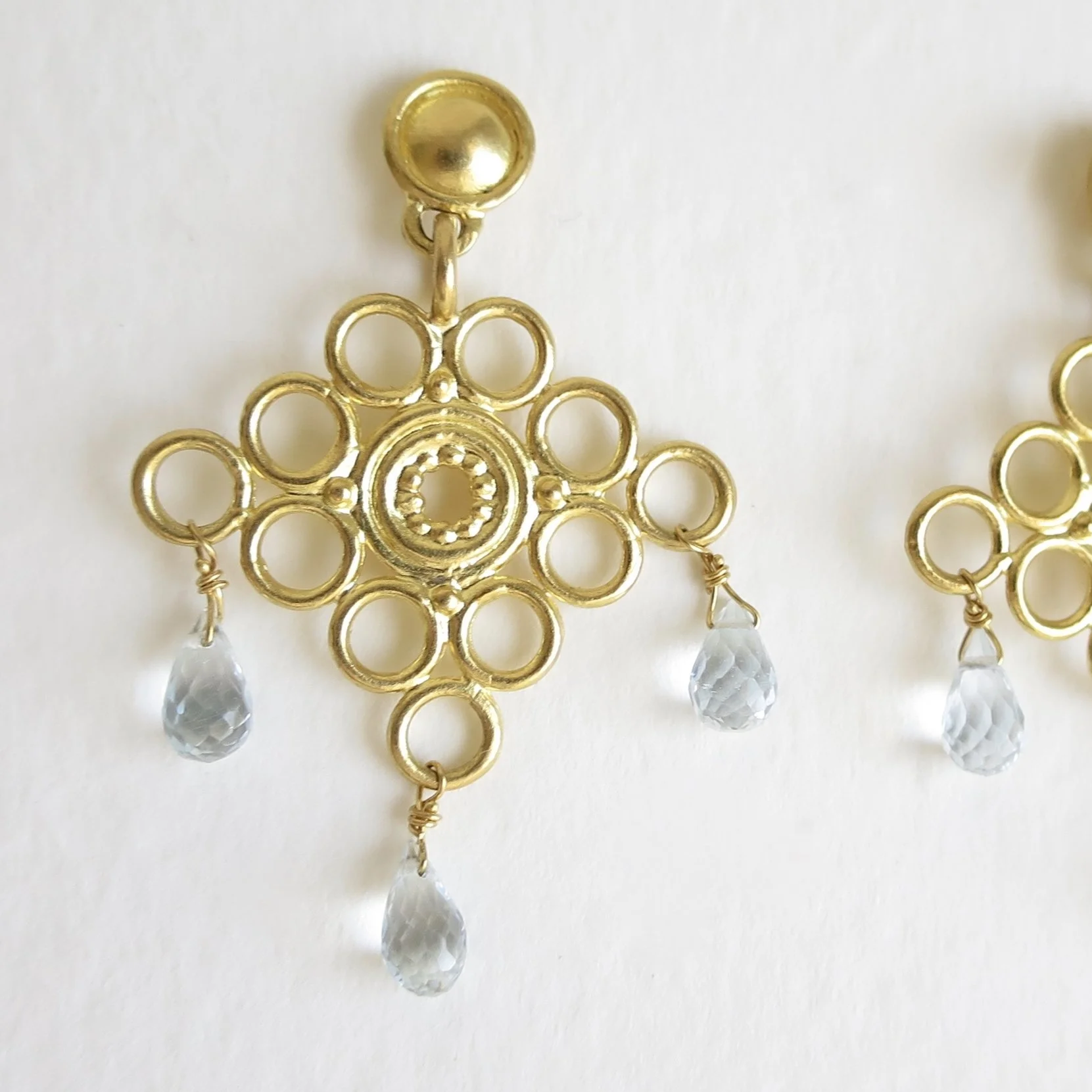 Jewelry Jewellery Aqua Marine drop earrings, ornamental gold design, 18kt