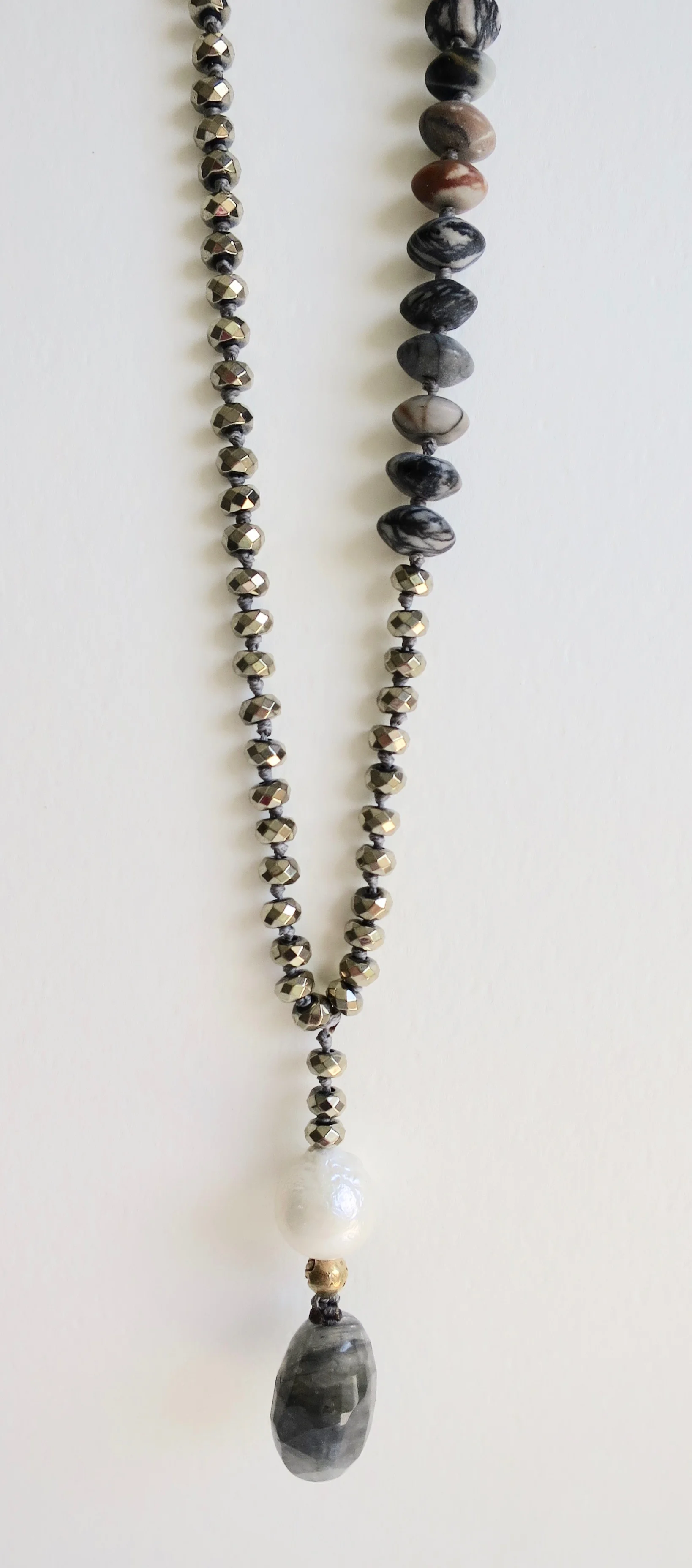 Agate necklace with Pyrite and Pearl  