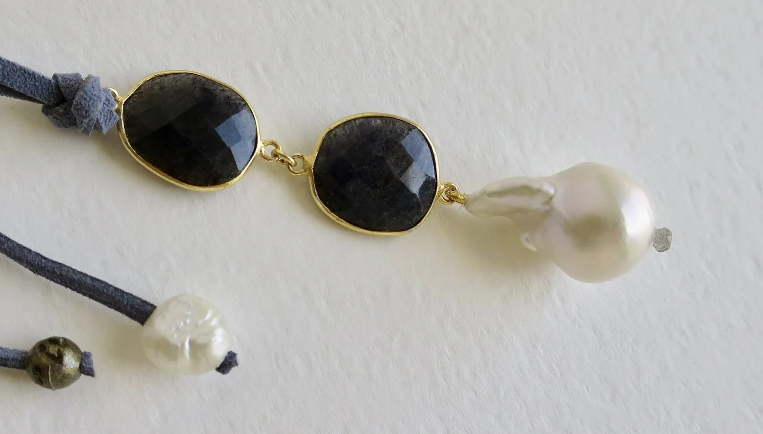 Grey Sapphire drop pendant 