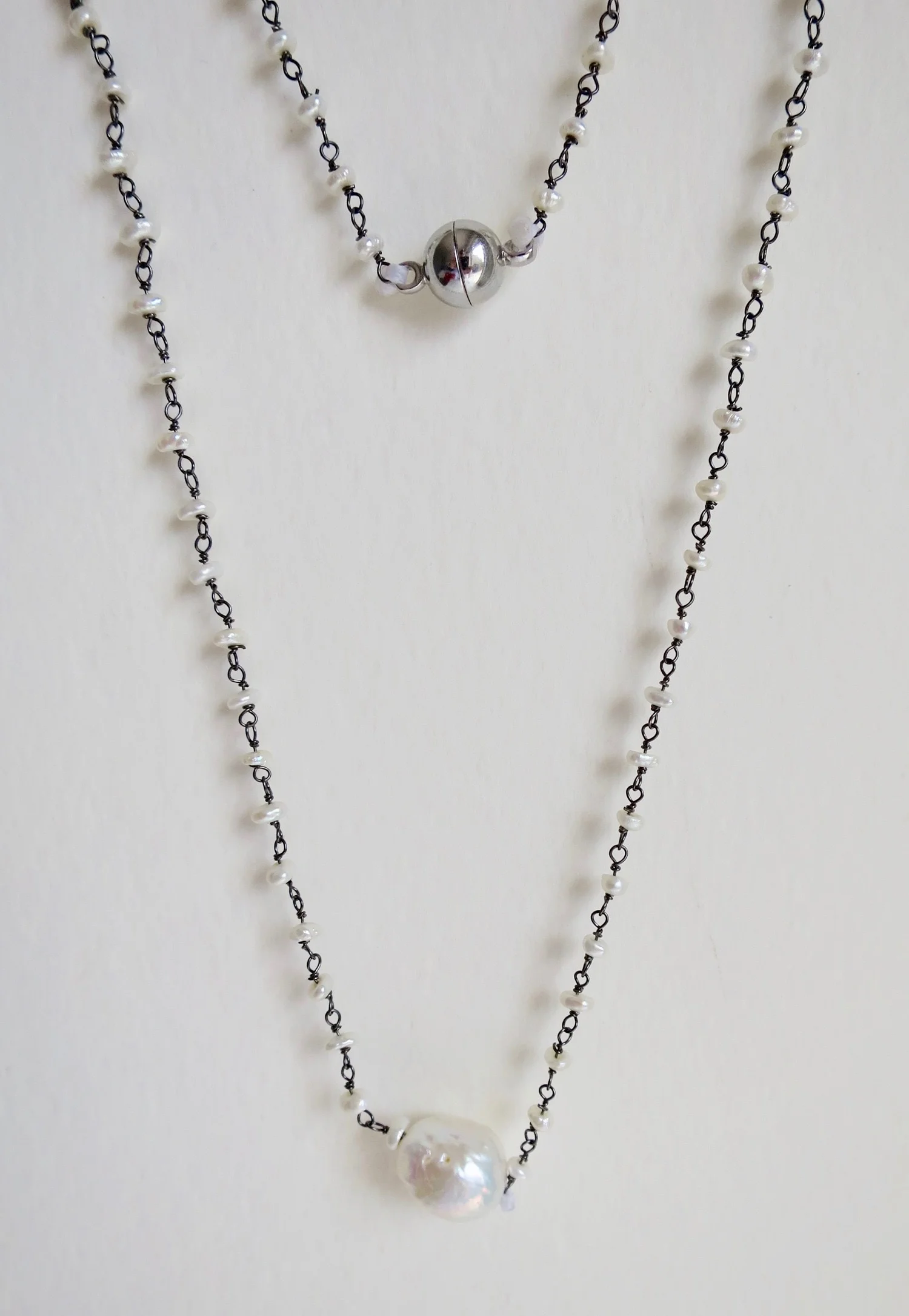 Freshwater pearls with Pearl drop