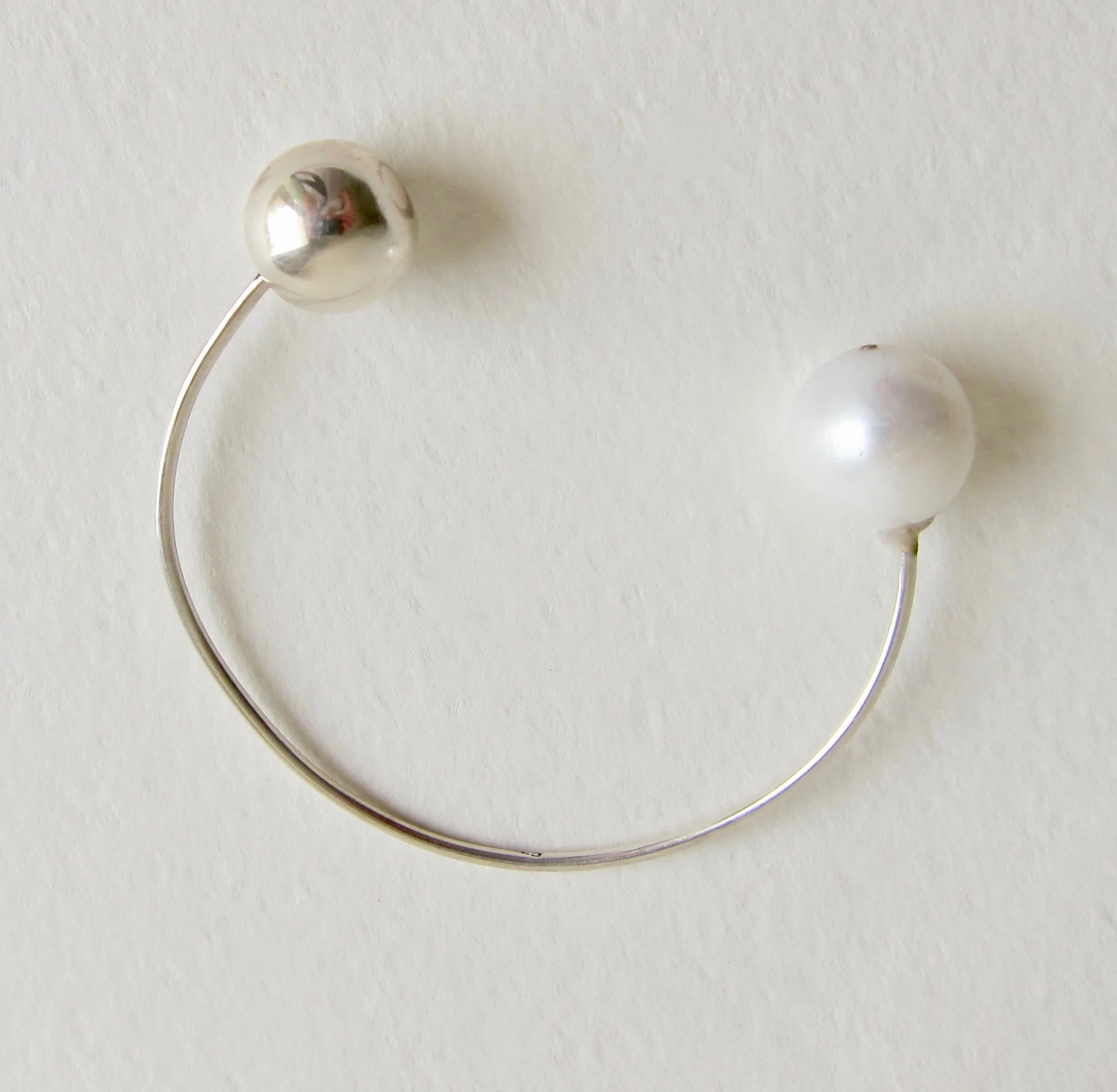 Jewelry Jewellery Bangle with Pearl and Silver ball 