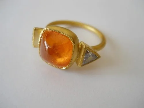Jewelry Jewellery Mandarin Garnet ring with diamonds, 22kt gold