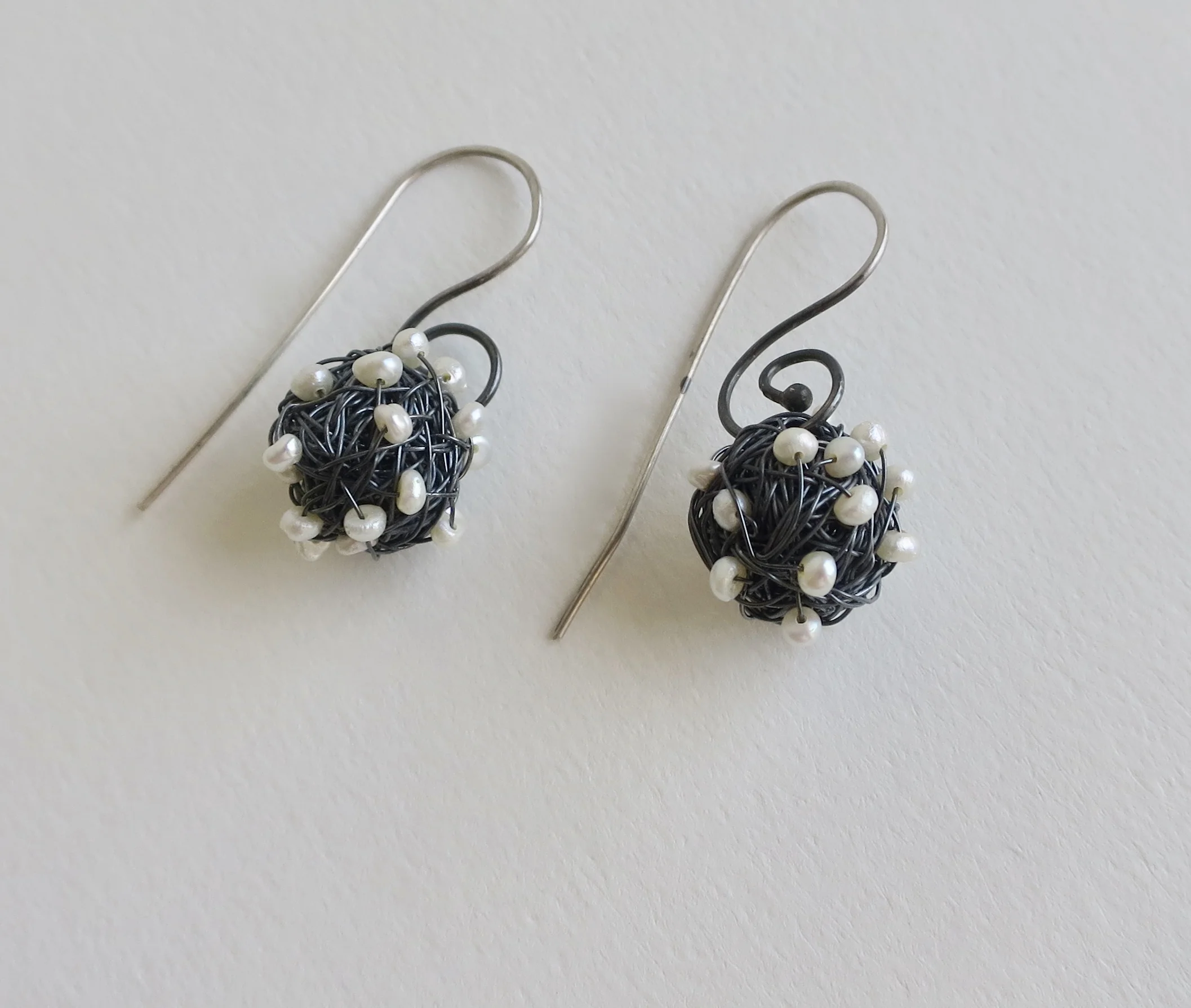 Jewelry Jewellery Oxidised plonter silver earrings with white pearls