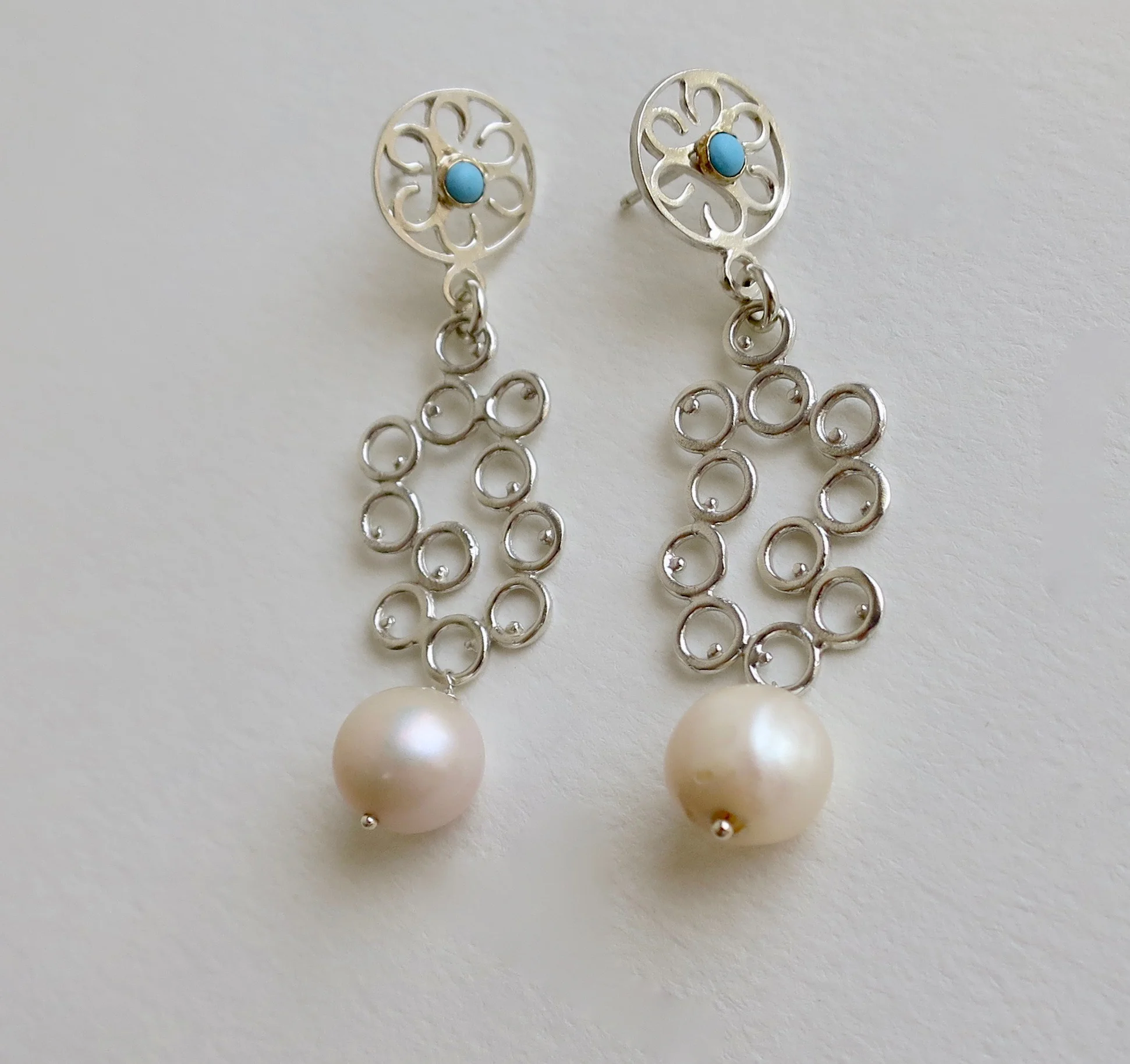 Ornamental earrings with Pearl and Turquoise