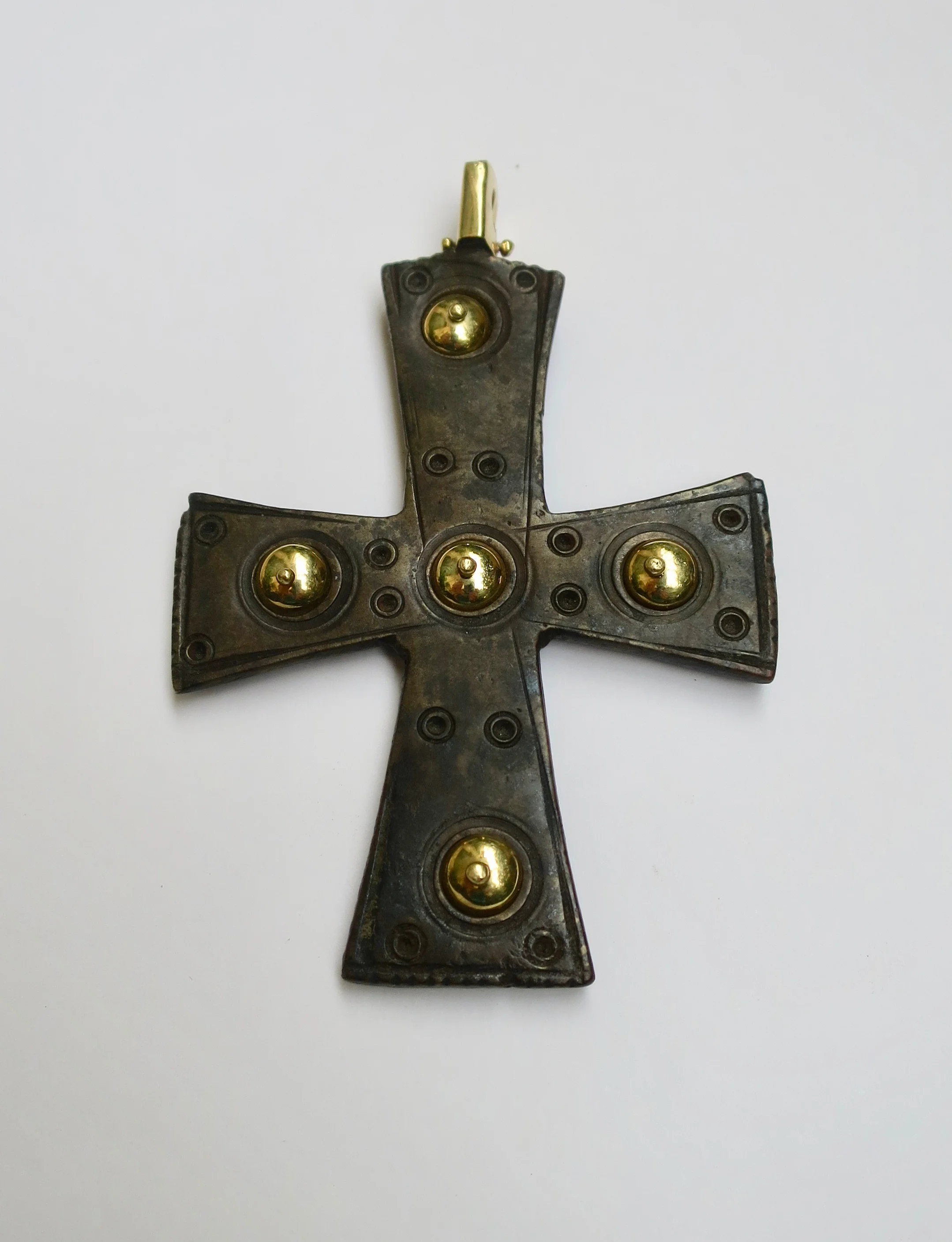 Mid Byzantine bronze cross