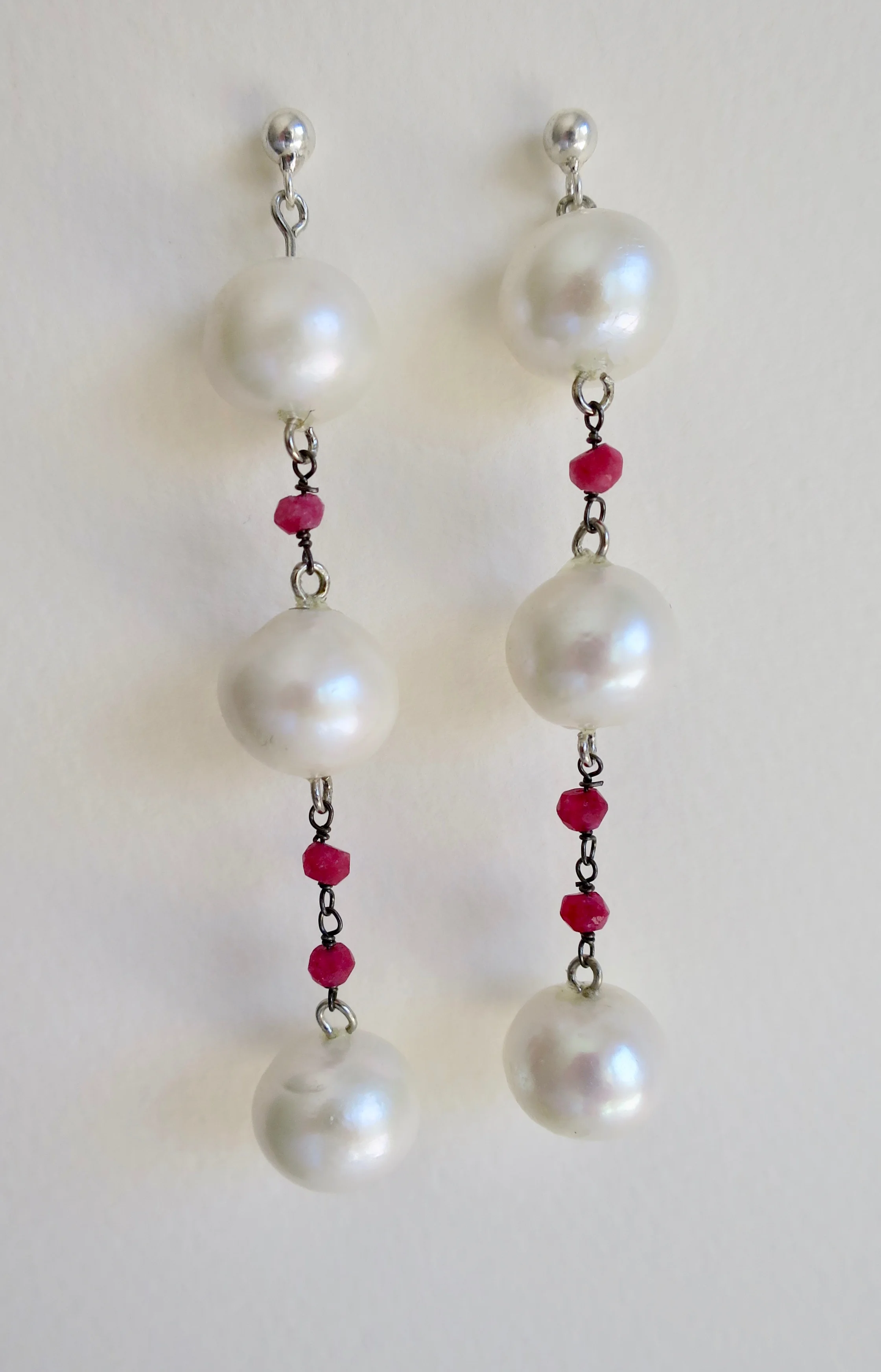 Pearl earrings with pink tourmaline and silver