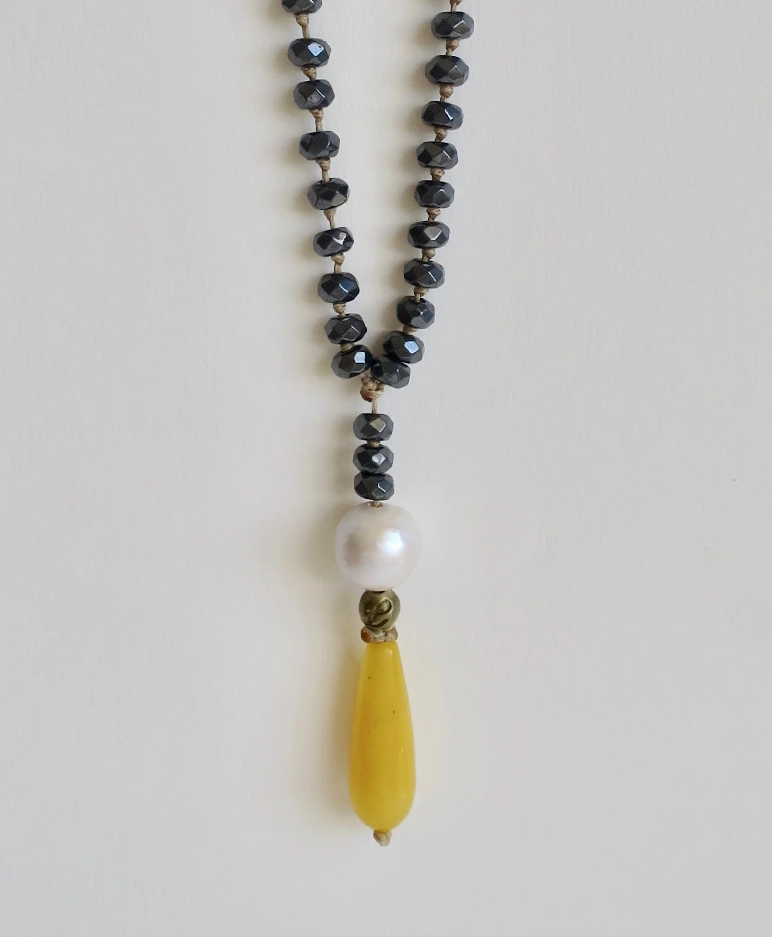 Hematite and canary coloured agate with Pearl and Agate drop