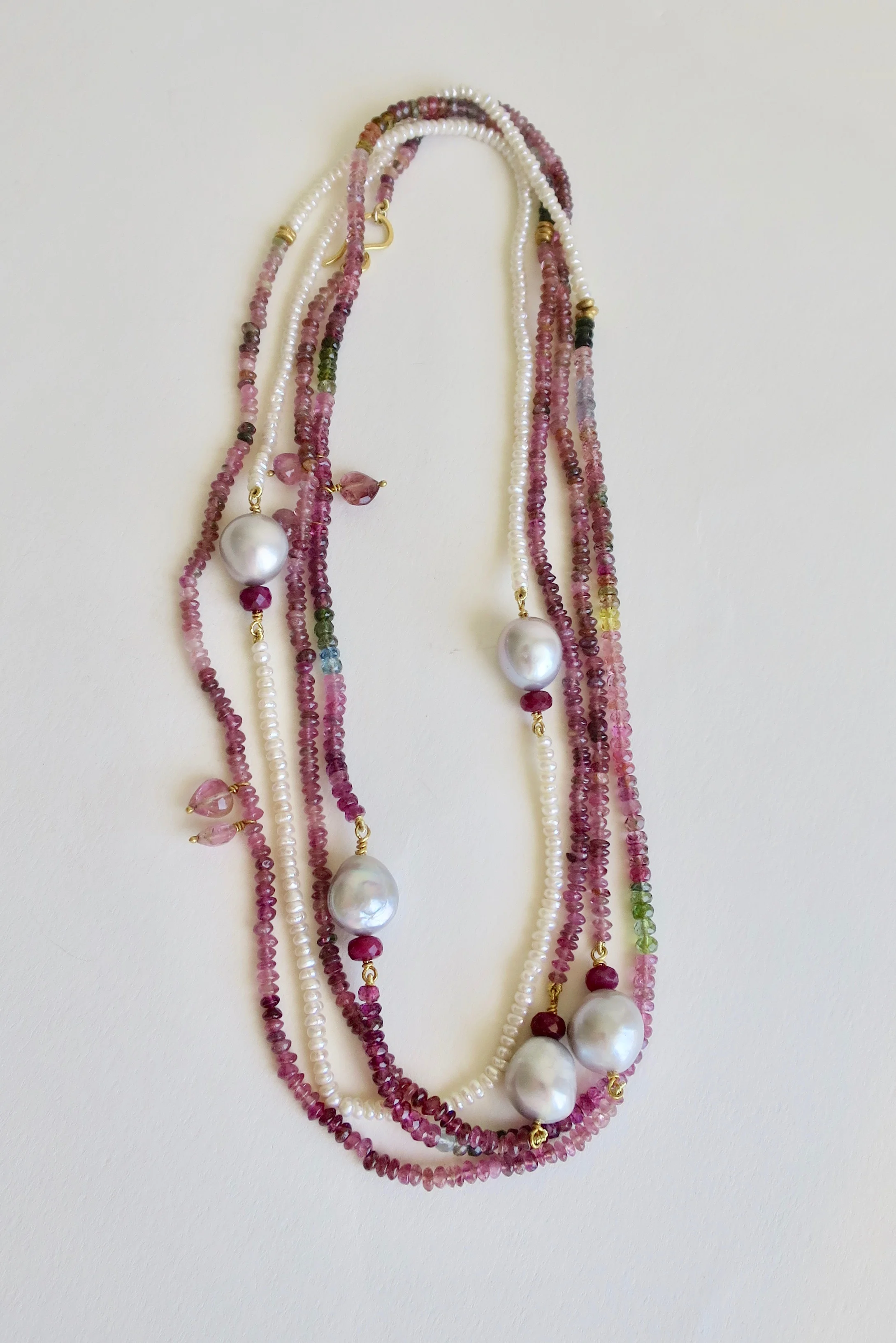 Pink tourmaline and pearl long necklace