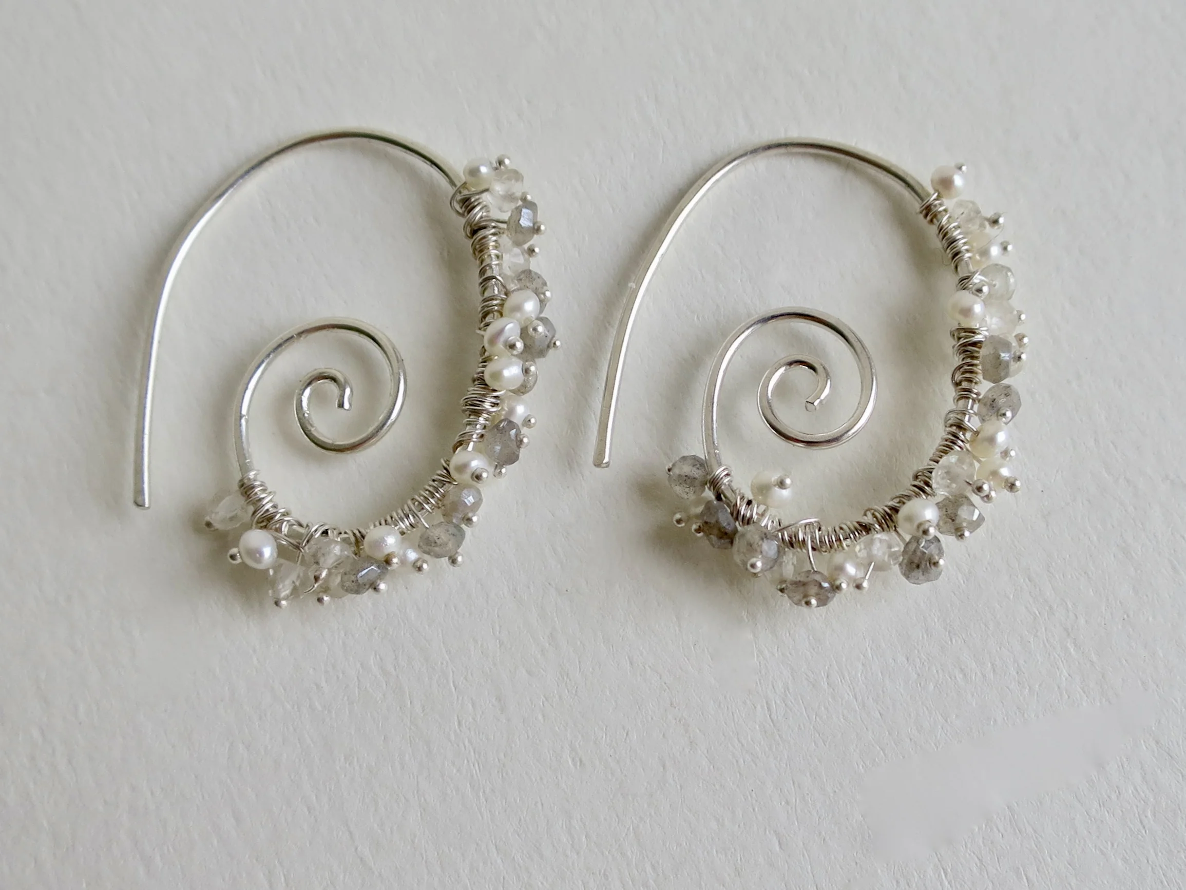 Silver spiral earrings with Moonstone, Pearl and Labradorite