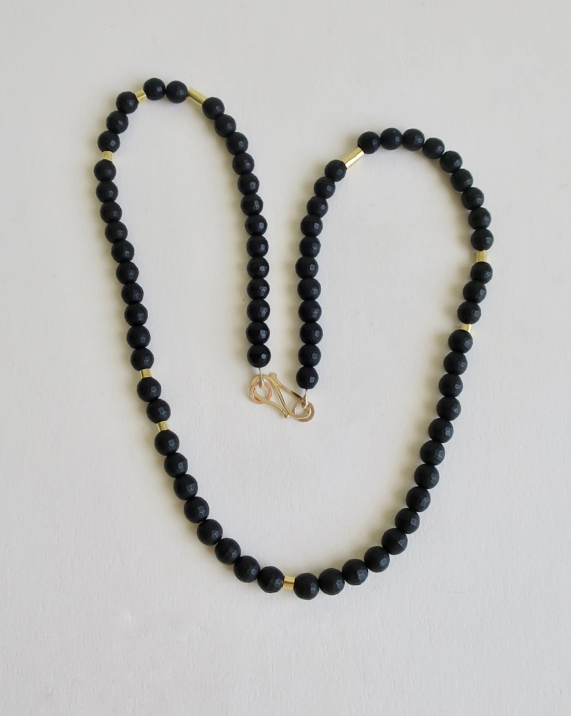 Black Onyx necklace with 18kt gold