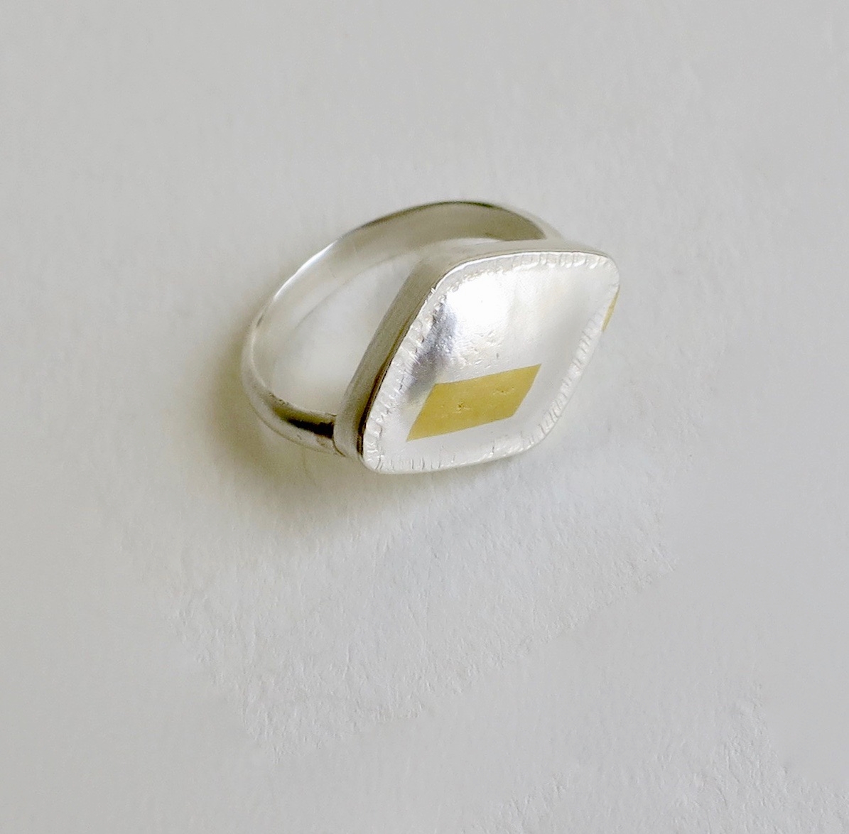 Fine silver ring with 22kt gold Jewellery Jewelry