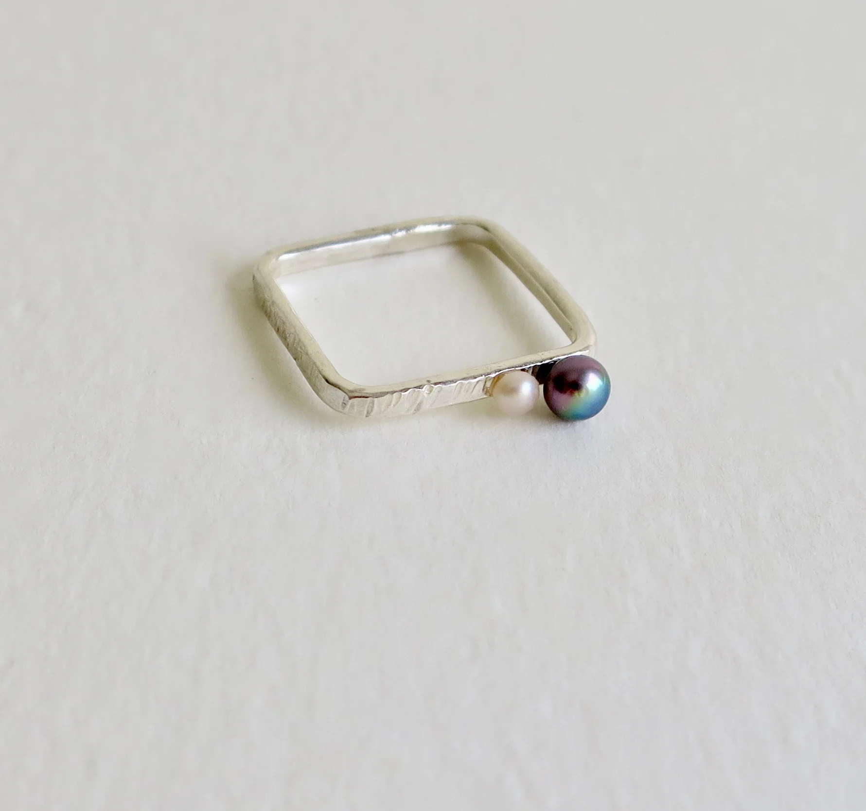 Square silver band with Pearls