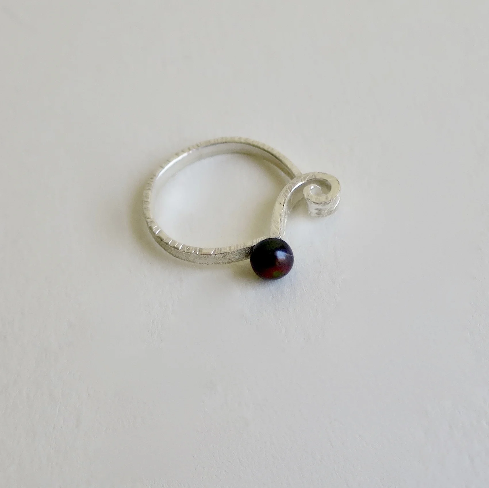Fine silver ring with grey Pearl Jewelry Jewellery