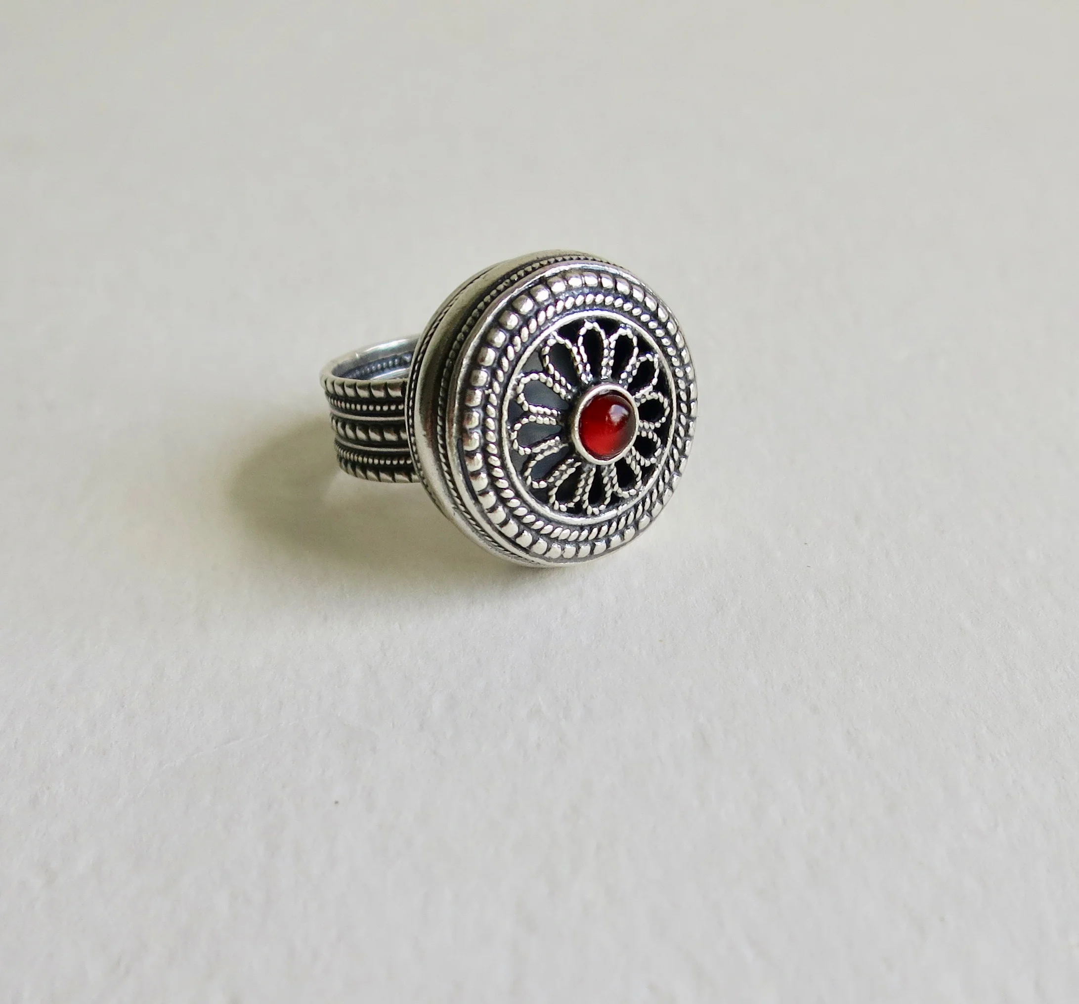 Traditional Yemenite filigree ring with Carnelian