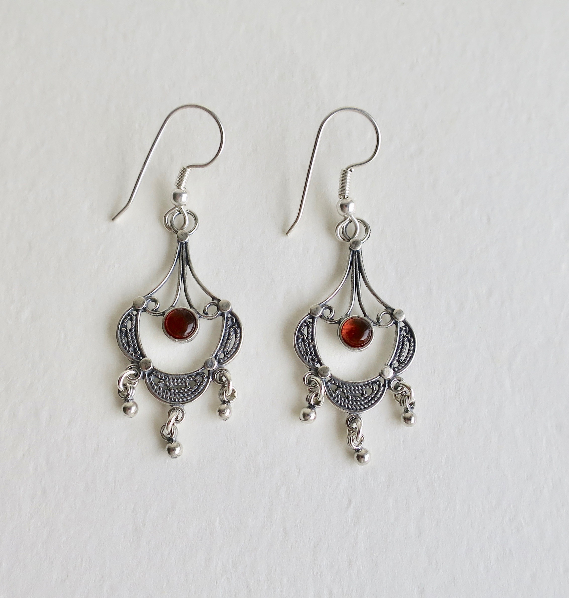 Silver filigree earrings with Garnet   Jewelry Jewellery