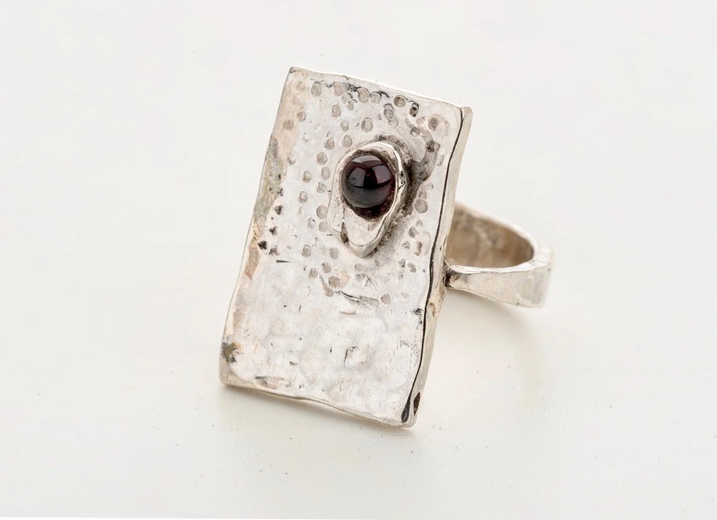 Silver and Garnet handcrafted silver ring. Jewellery. Jewelry