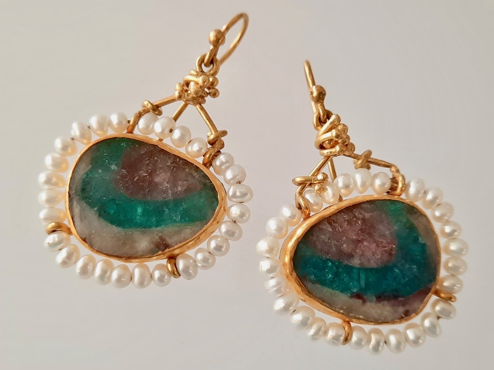 Paraiba and Pearls set in 18kt gold earrings