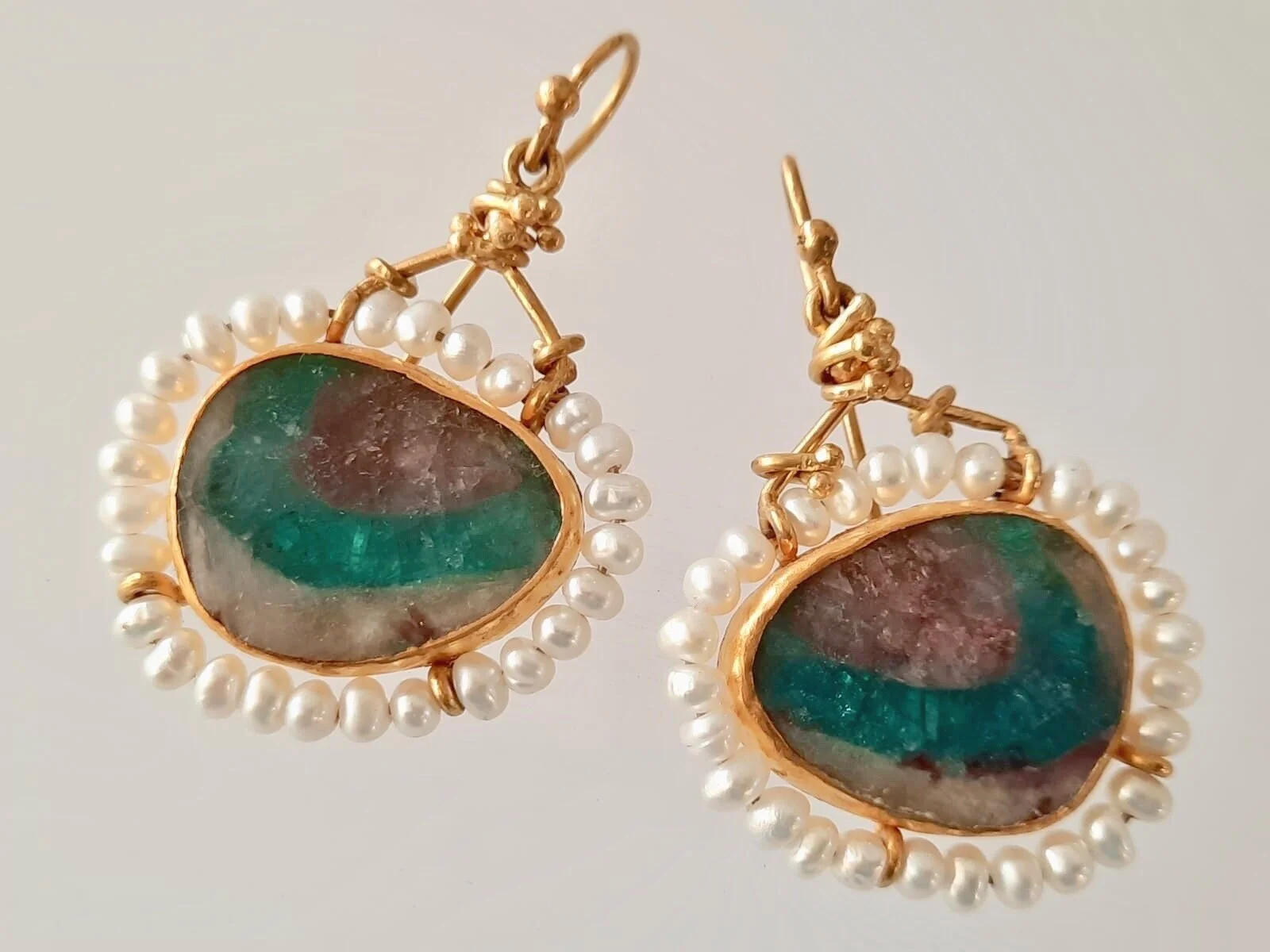 Paraiba and pearls set in 18kt gold earrings    Jewellery     Jewelry