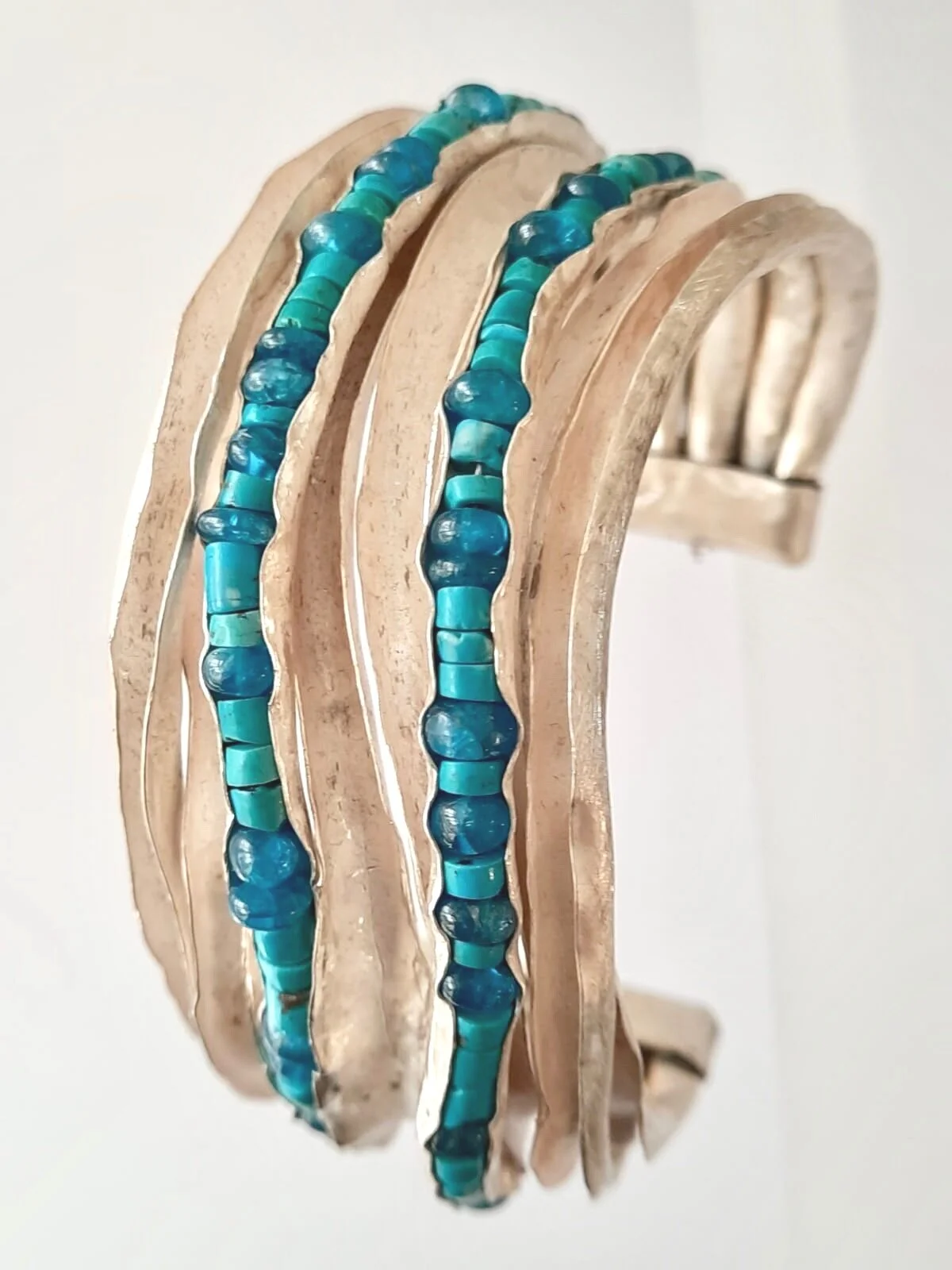 Pure silver bracelet with Turquoise and Apetite