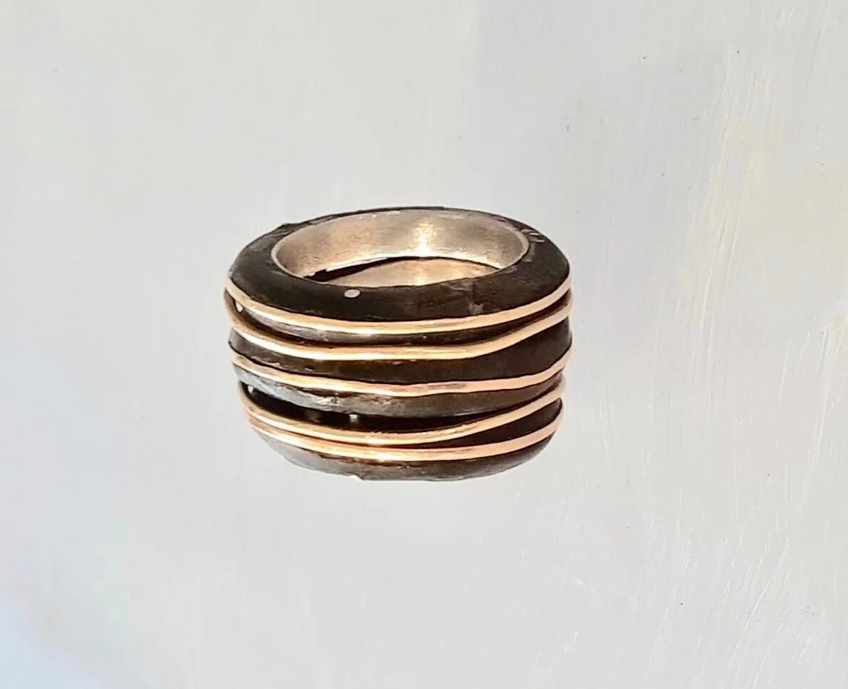 Ebony ring with 18kt Gold and silver       Jewellery         Jewellery