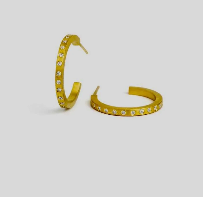 22 carat gold hoop earrings with natural diamonds