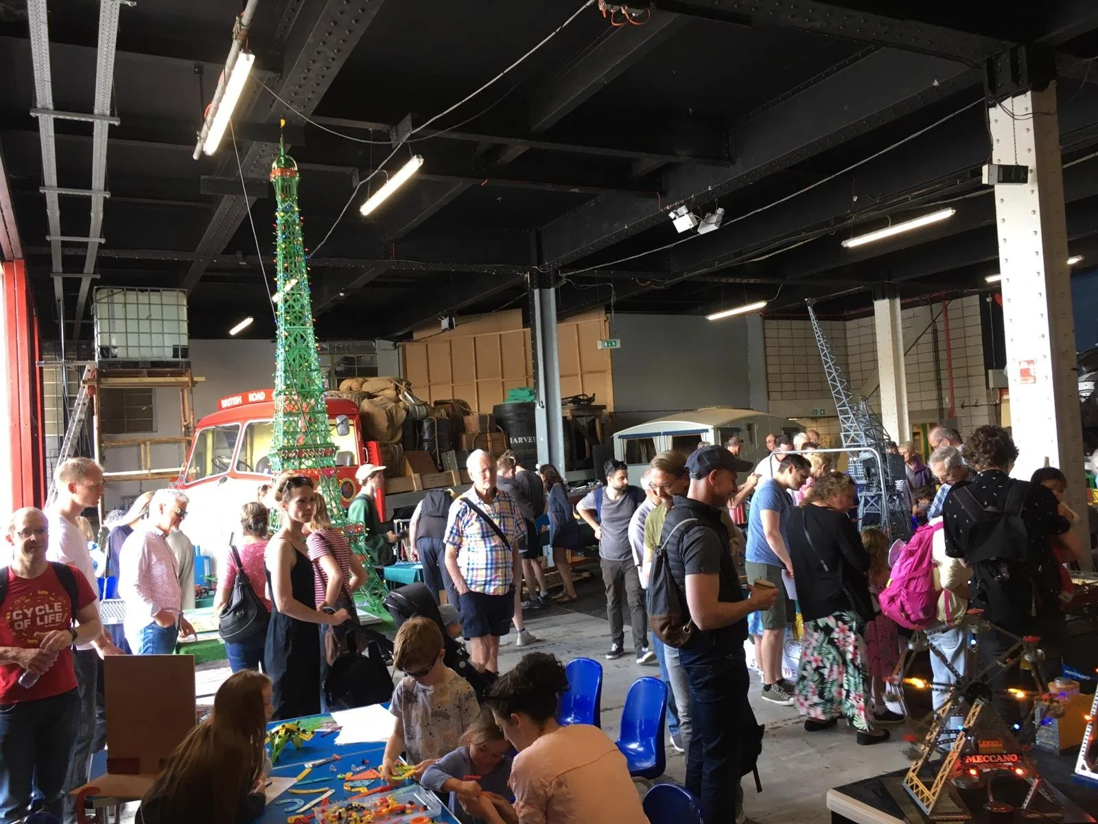 Meccano Day visiotrs.jpg