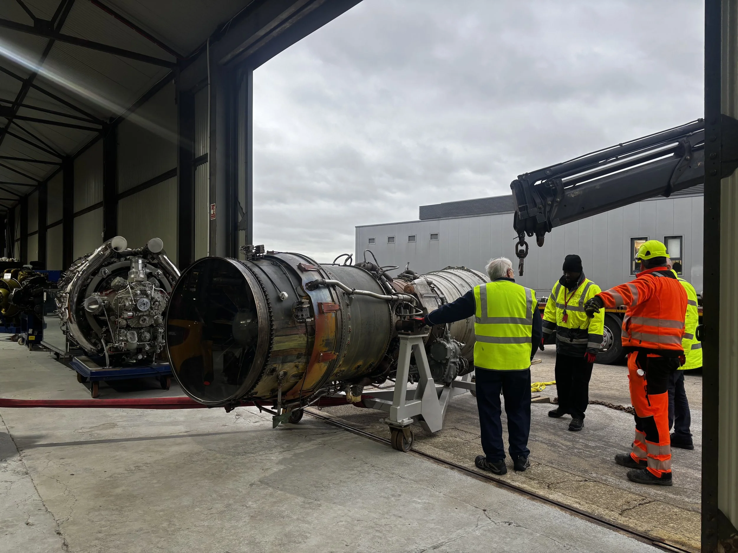 Rolls-Royce and Aerospace Bristol engine arrivals 1.jpeg