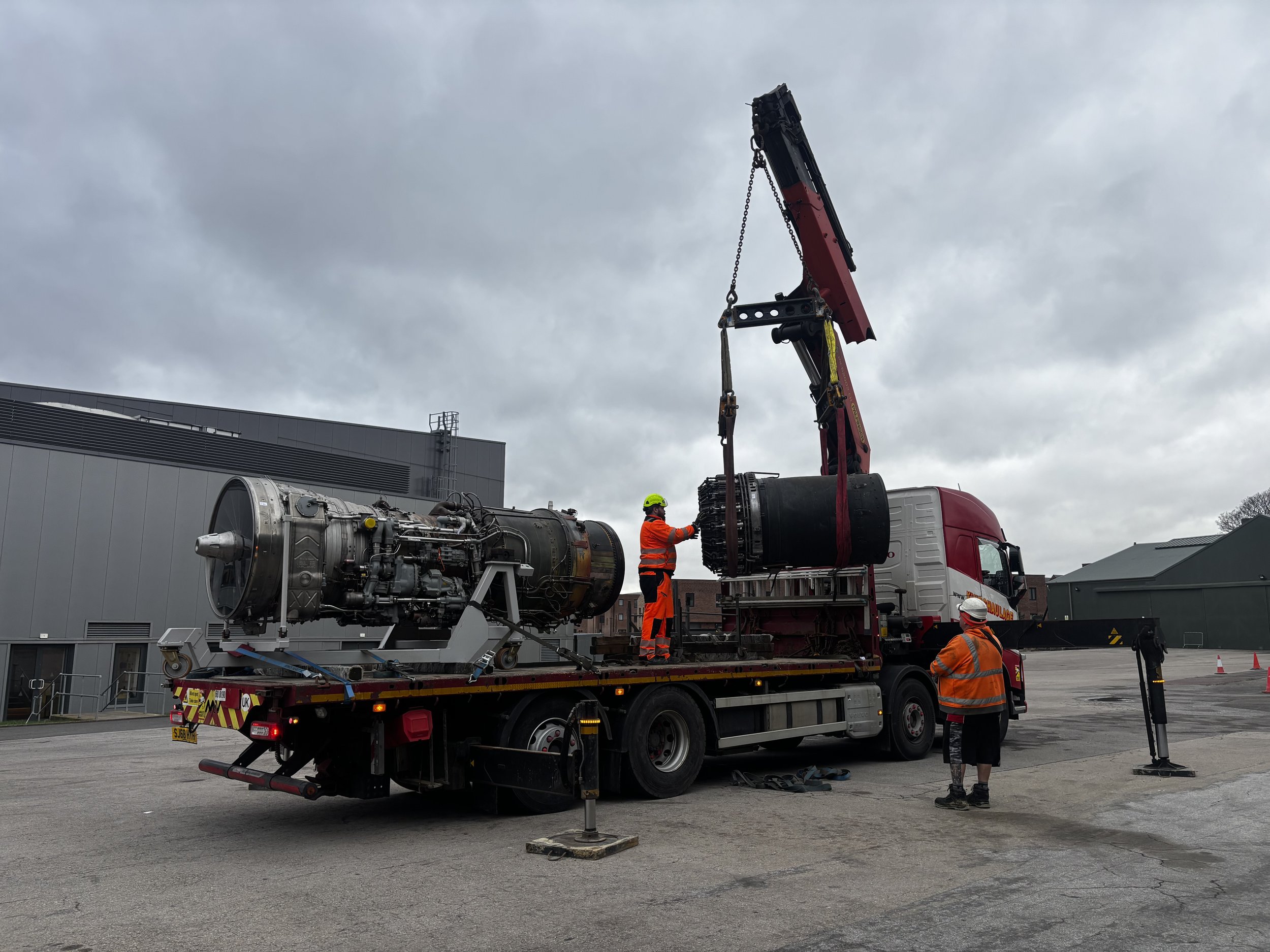 Rolls-Royce and Aerospace Bristol engine arrival 2.jpeg