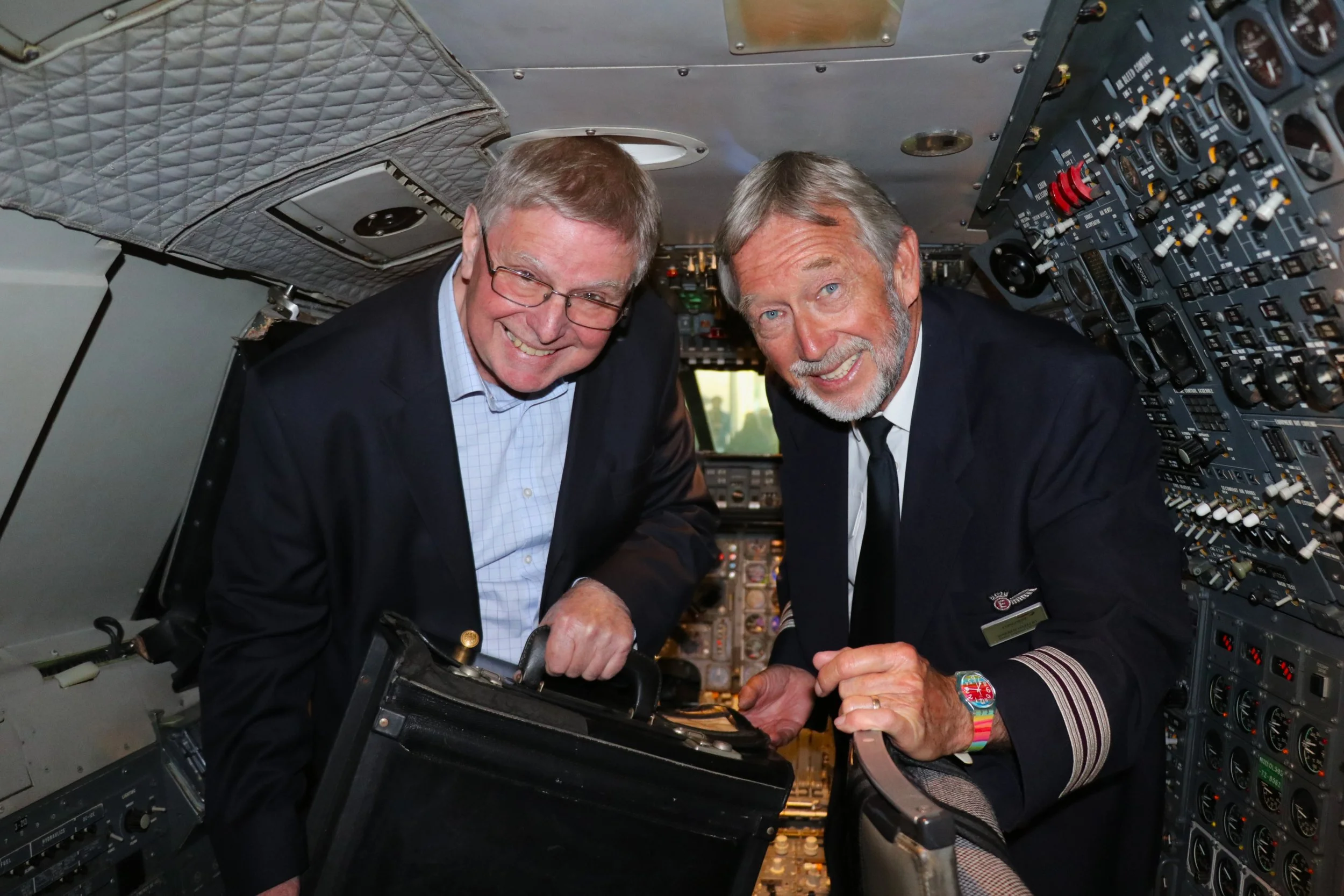 Warren Hazelby and Ian Grey Flight bag 2.JPG