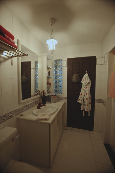 Bathroom 3rd Floor.jpg