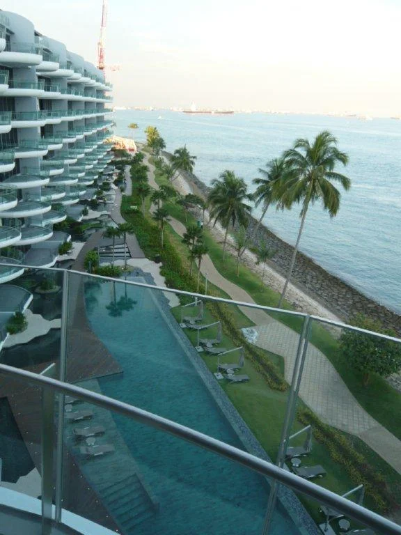 Pool & Surrounding 2.jpg