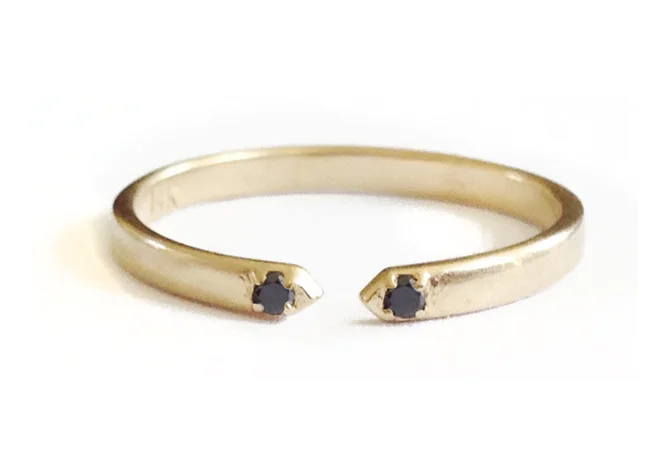 BLACK DIAMOND SPLIT RING