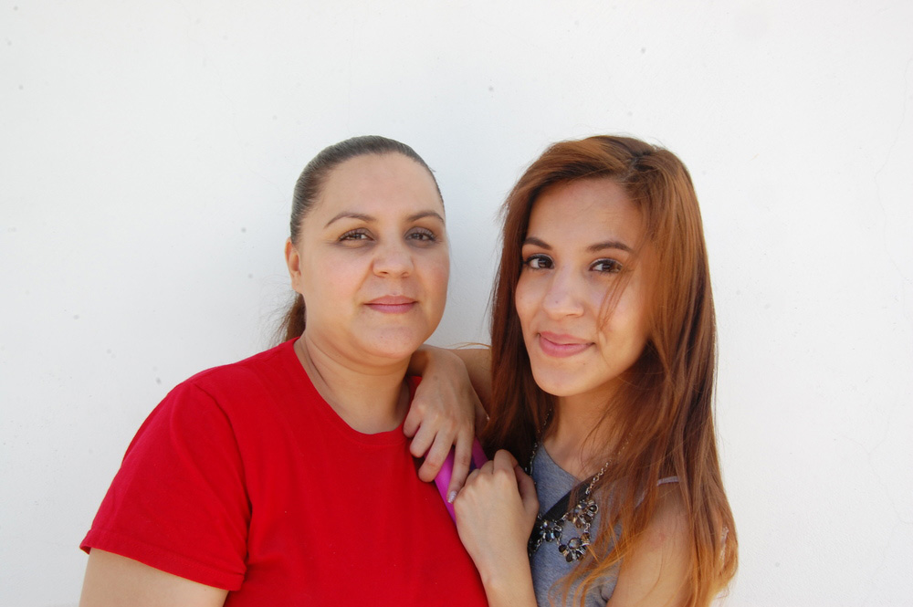 Southwest Creations, Hacia la Universidad: Employee Tere and her daughter Evelyn, 12th grade