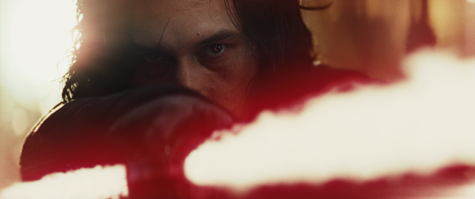 star-wars-the-last-jedi-kylo-ren-lightsaber_245d05d8.jpeg