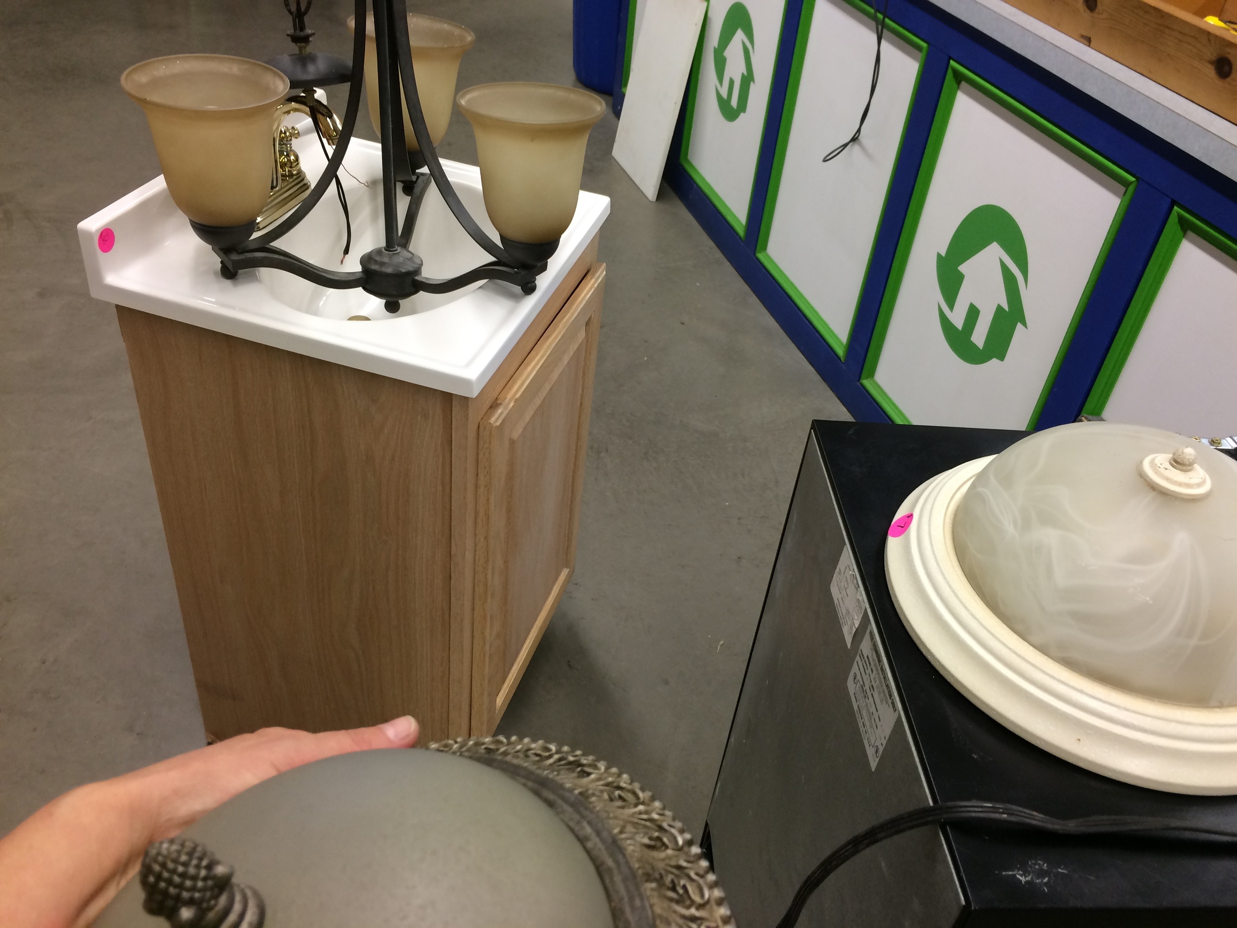 On this particular salvage day I knocked down a big chunk of my to-find list: Three (more) light fixtures, a fridge (be quiet), and a less-beat-up bathroom vanity. 