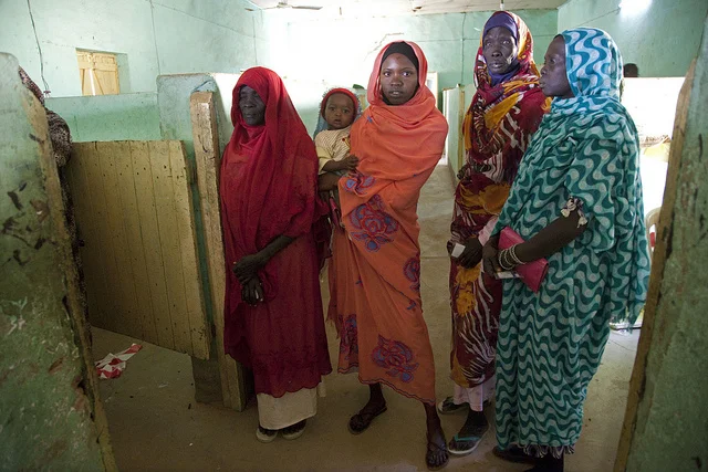 Women at a polling center in South Darfur. Image Source: Flickr/un_photo
