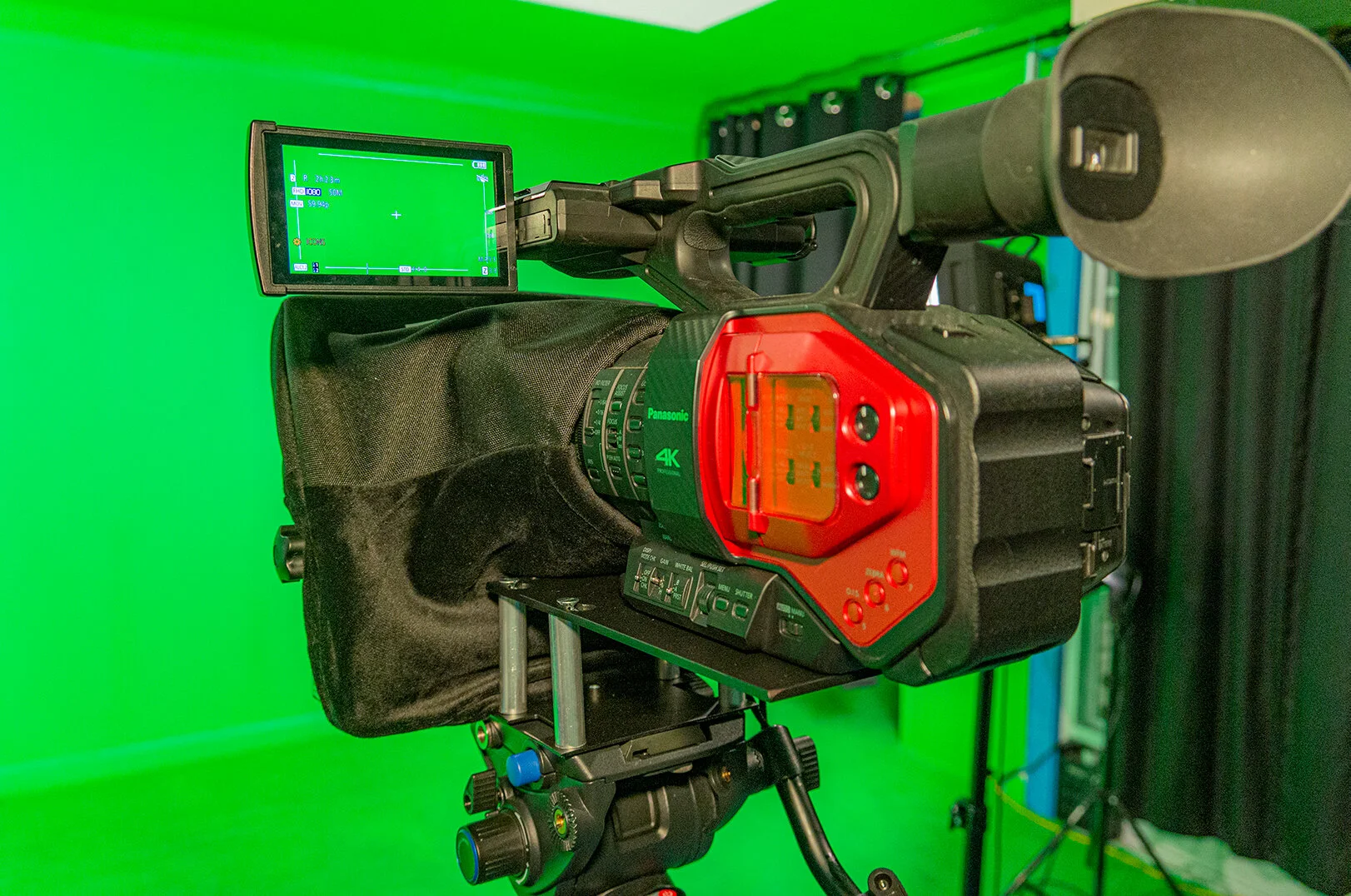 GREEN SCREEN CAM 1.jpg