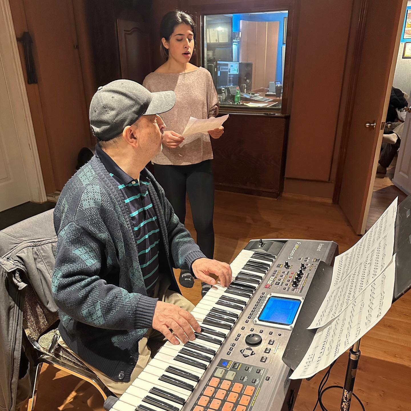 Mr. Taravati and Saba warming up for a vocal performance this morning. #singing #piano #singer #studio #warmup