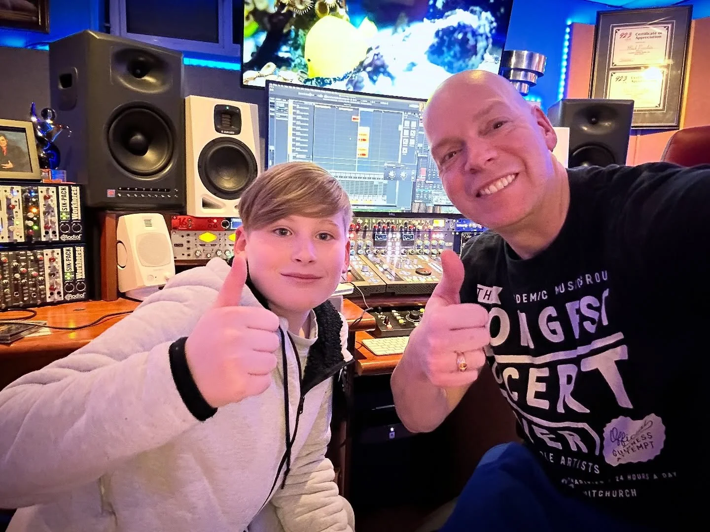 Alexander the Great performing in the vocal booth for a pilot episode of a new series called PoofWanda! 

#pezmosis #vocalbooth #voiceover #vocals #recordingstudio