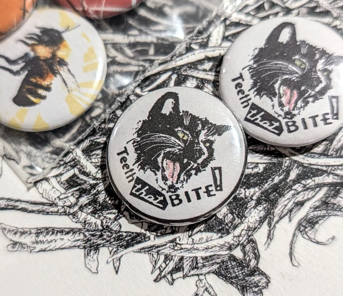 teeththatbite_buttons.jpg