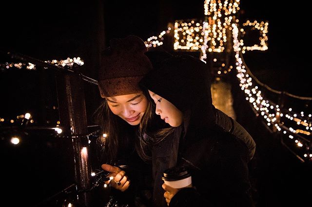 Holiday brings us together, always. #canyonlights #capilanosuspensionbridge #beautifulbc #christmaslights