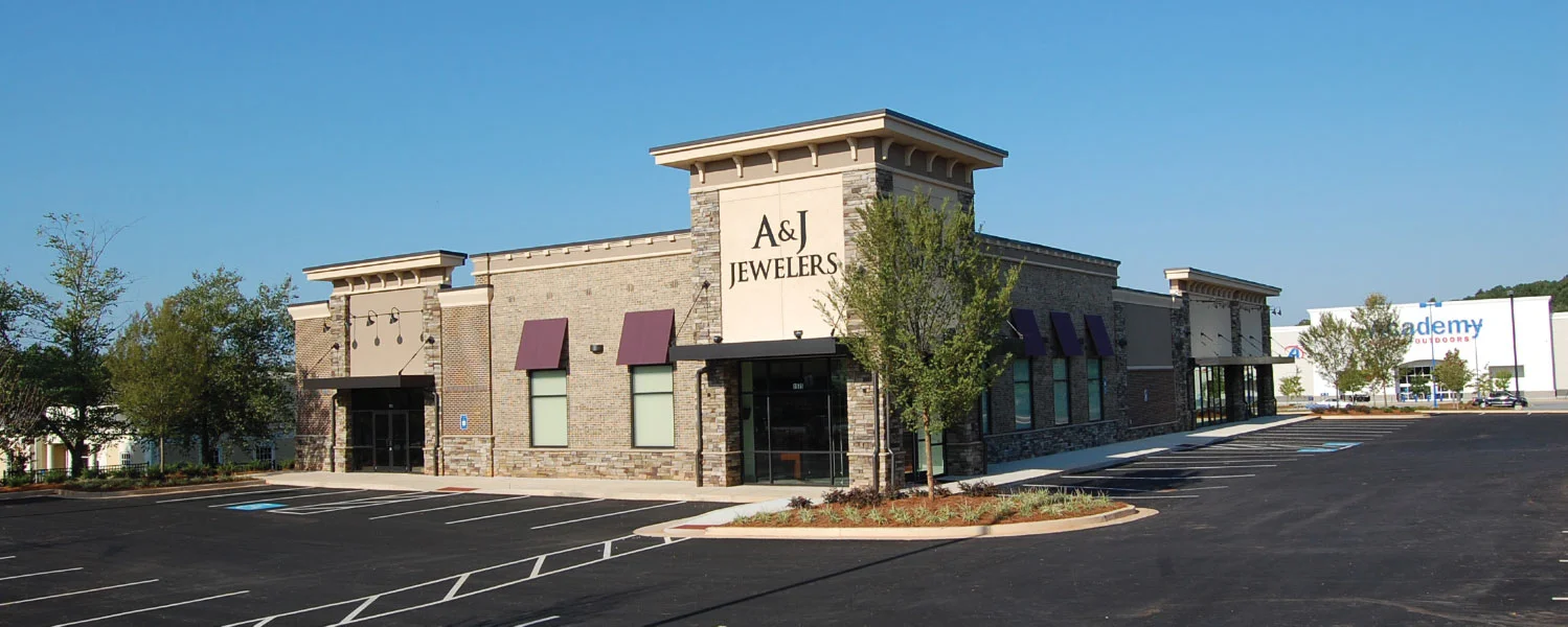 1575 Scenic Highway N