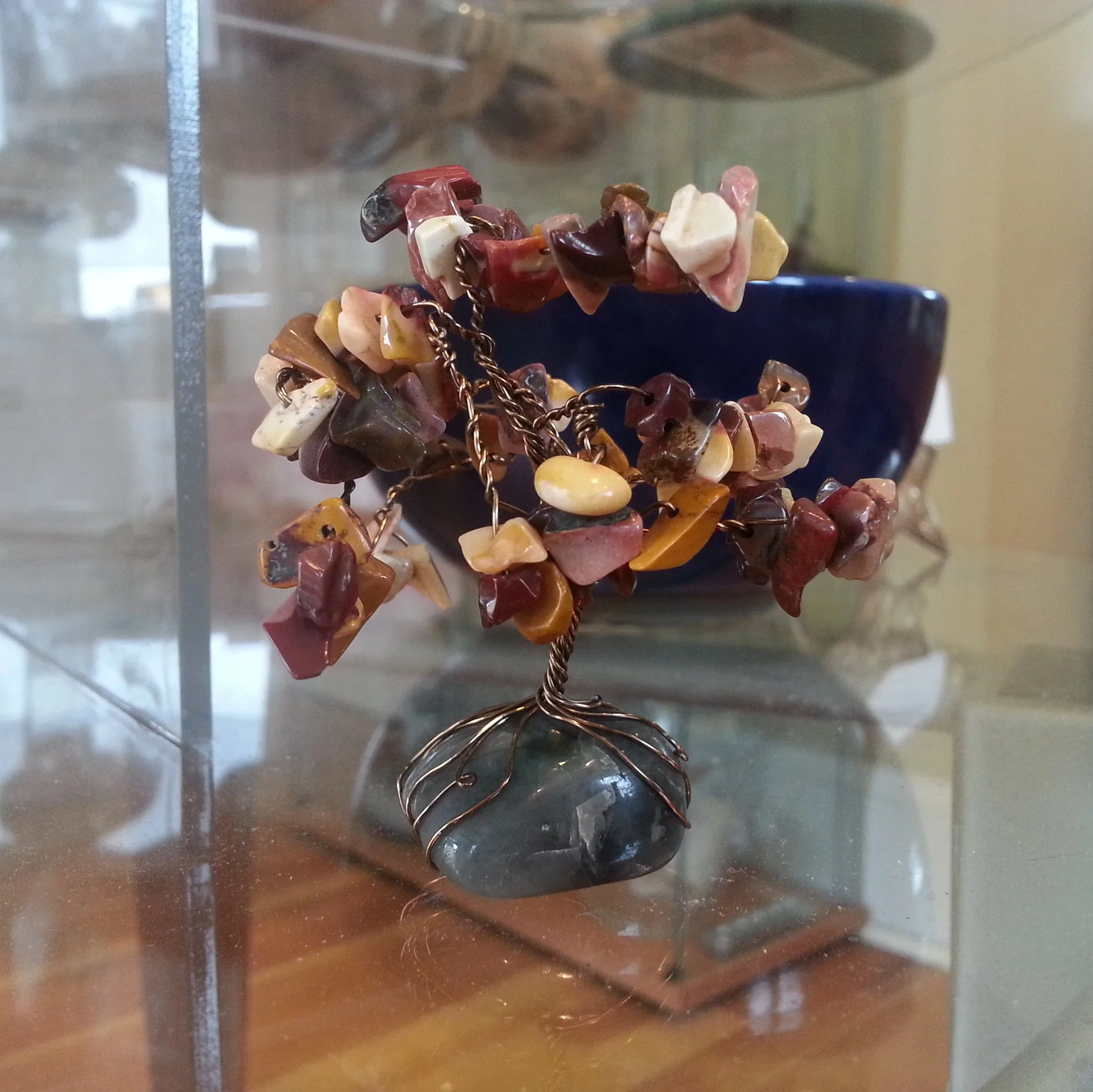 Mookaite Tree on Emerald
