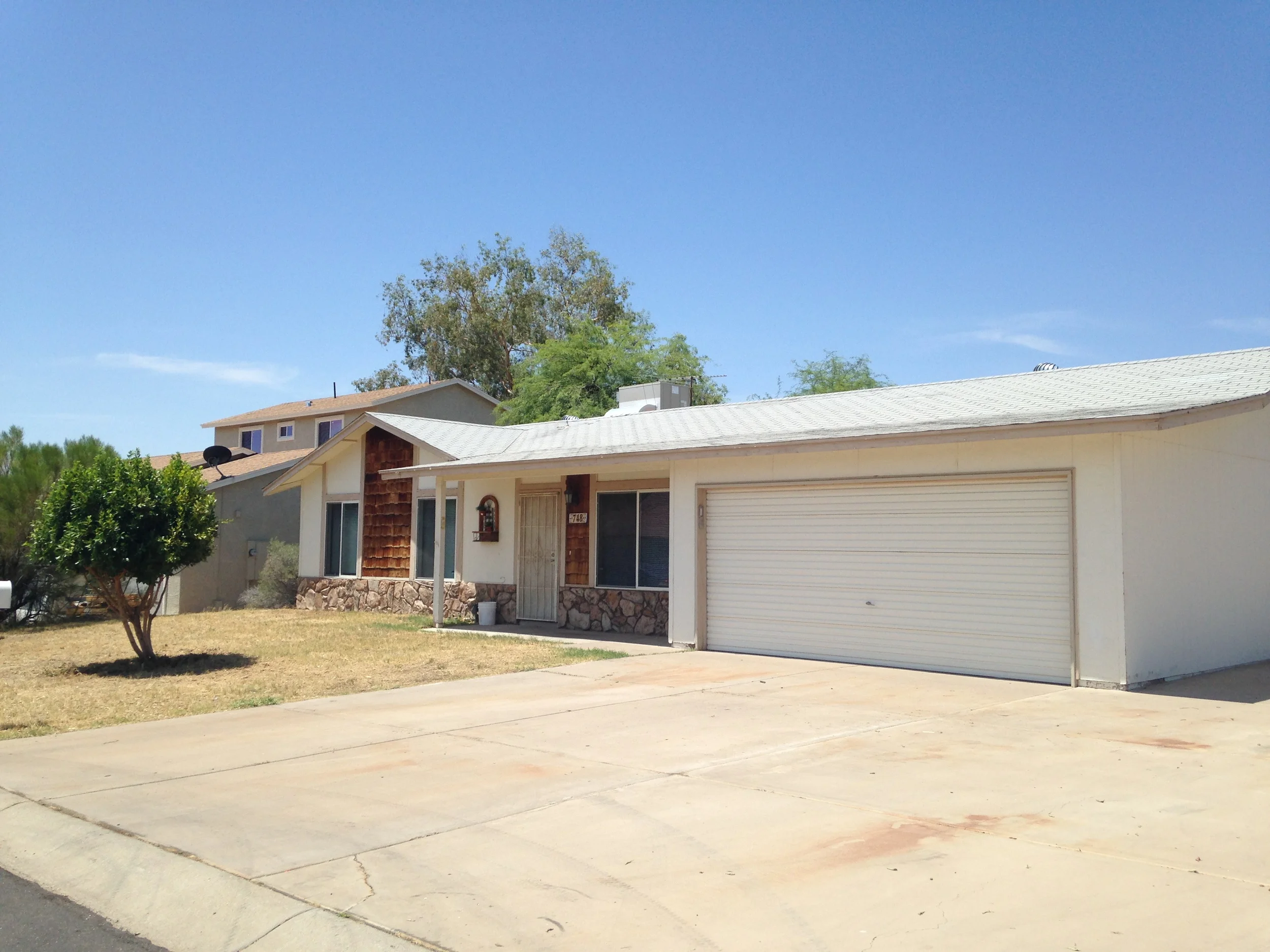 748 N 94th St, Mesa, AZ 85207