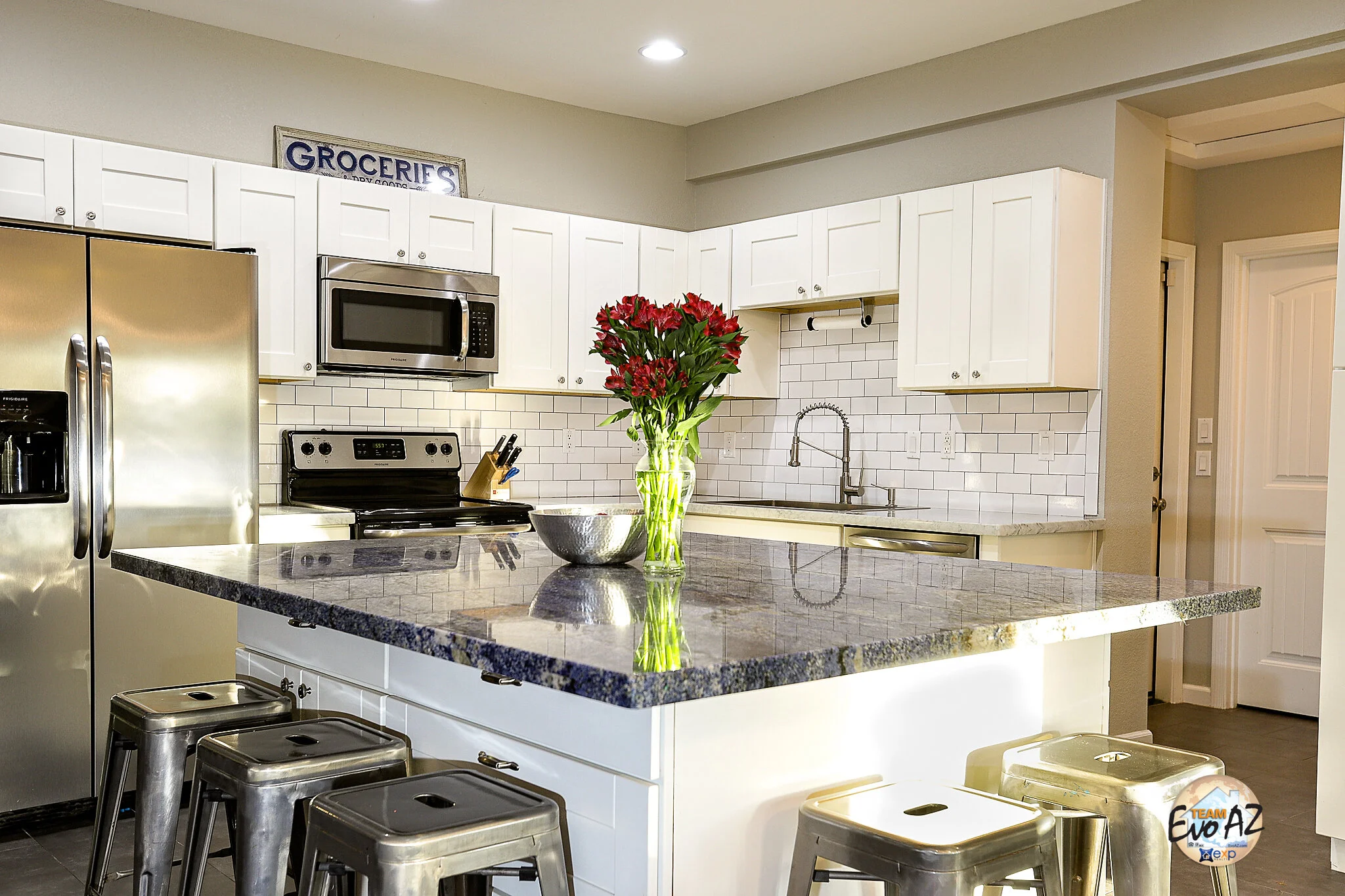 arcadia44thstreet-24w.jpg