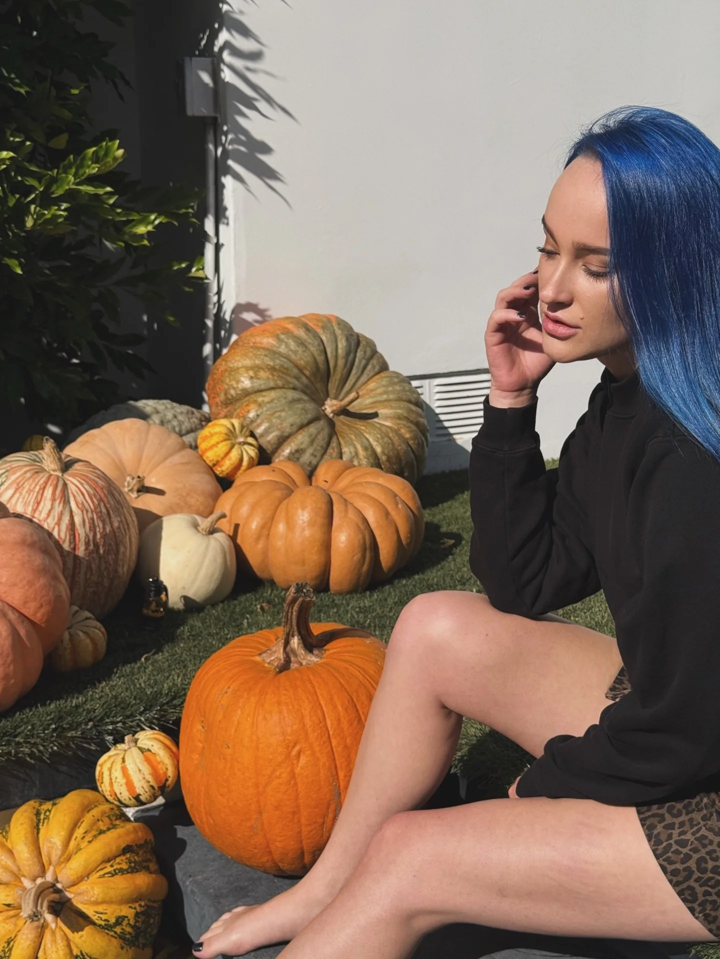 Just one week until Turkey Day. Figuring out my menu 💬 You can bet Cam ham is on the list