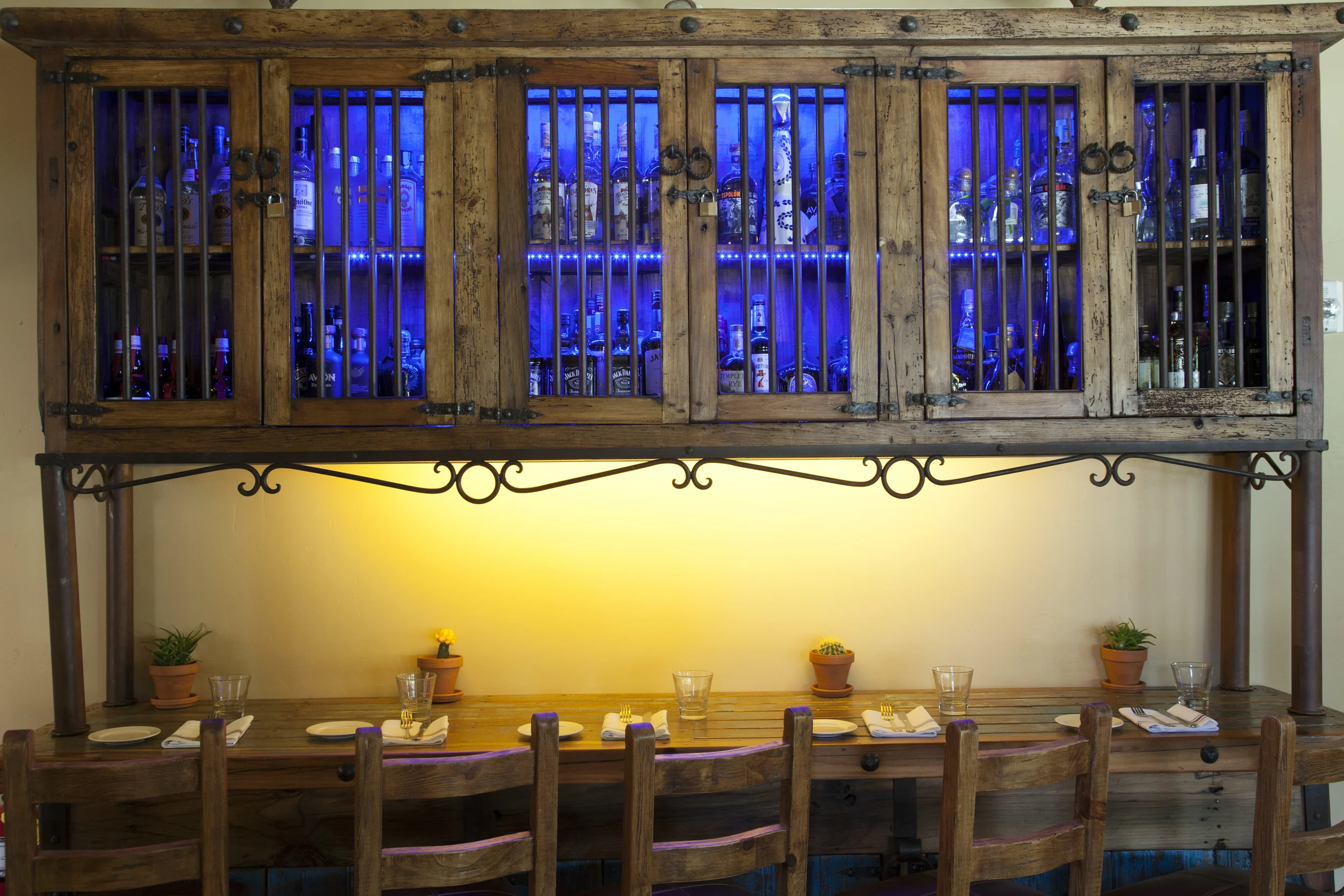 Food-Bar.jpg