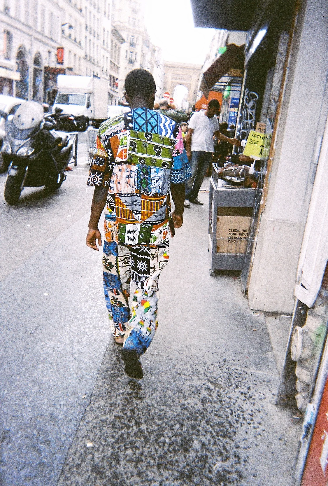 Raphael Lopez Friend of Disposable, Paris