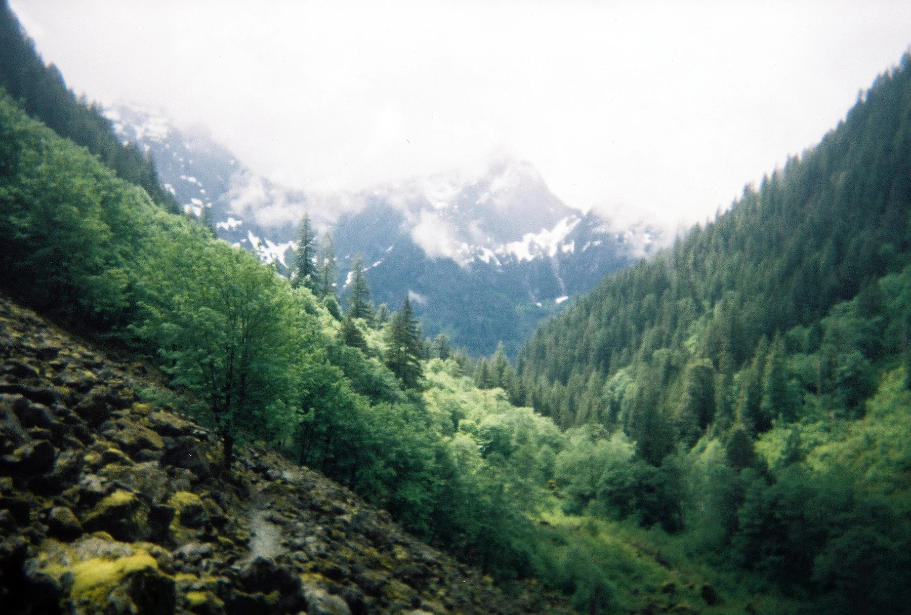 R1-04641-0004.jpg