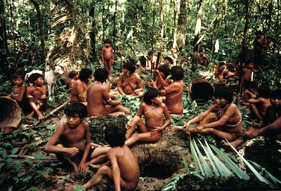 A group of Yanomami people in Demini, Brazil © Fiona Watson/Survival